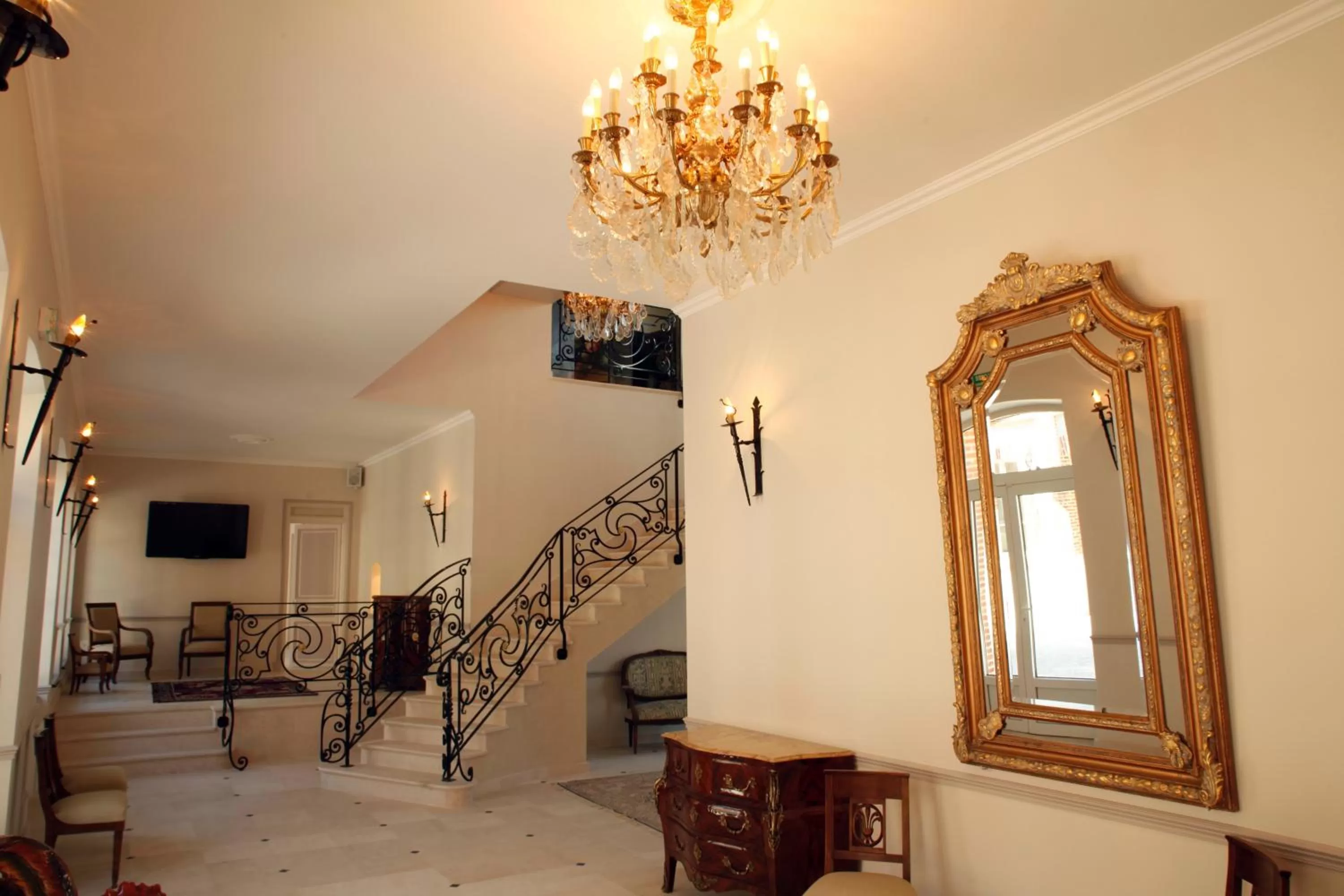 Lobby or reception in Champagne André Bergère