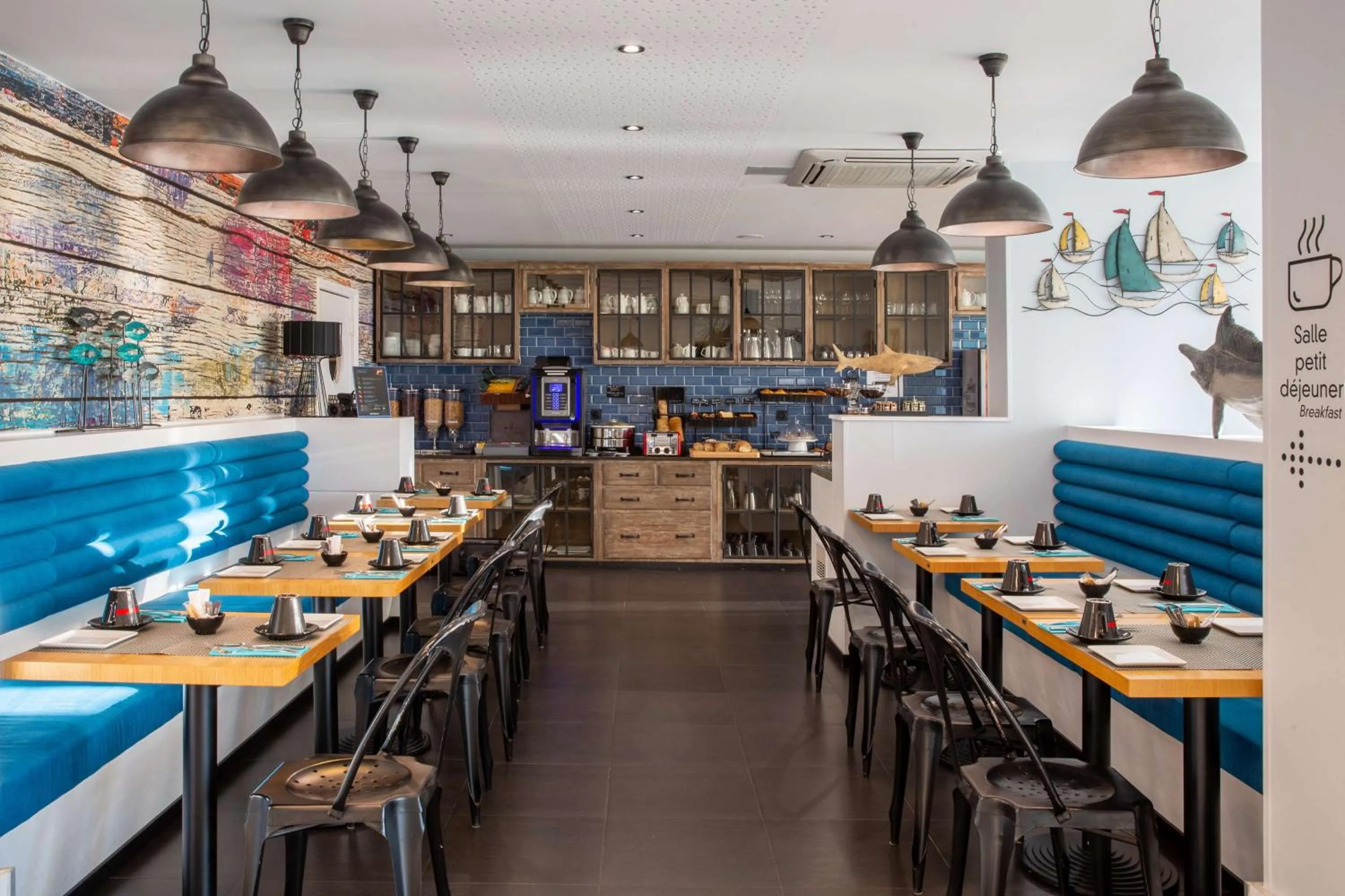 Breakfast in Best Western Plus Hotel Canet-Plage