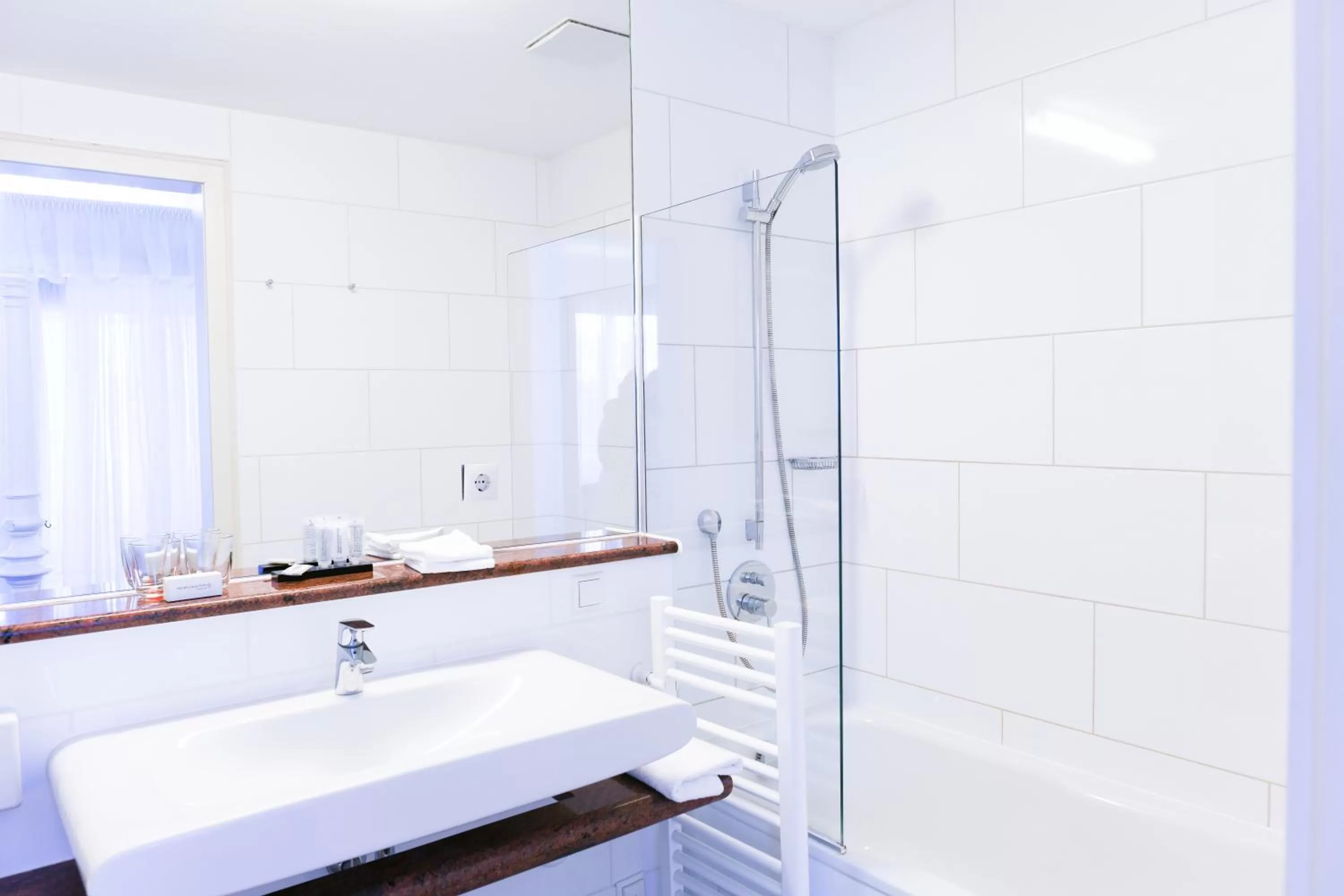 Bath in Hotel Bamberger Hof Bellevue