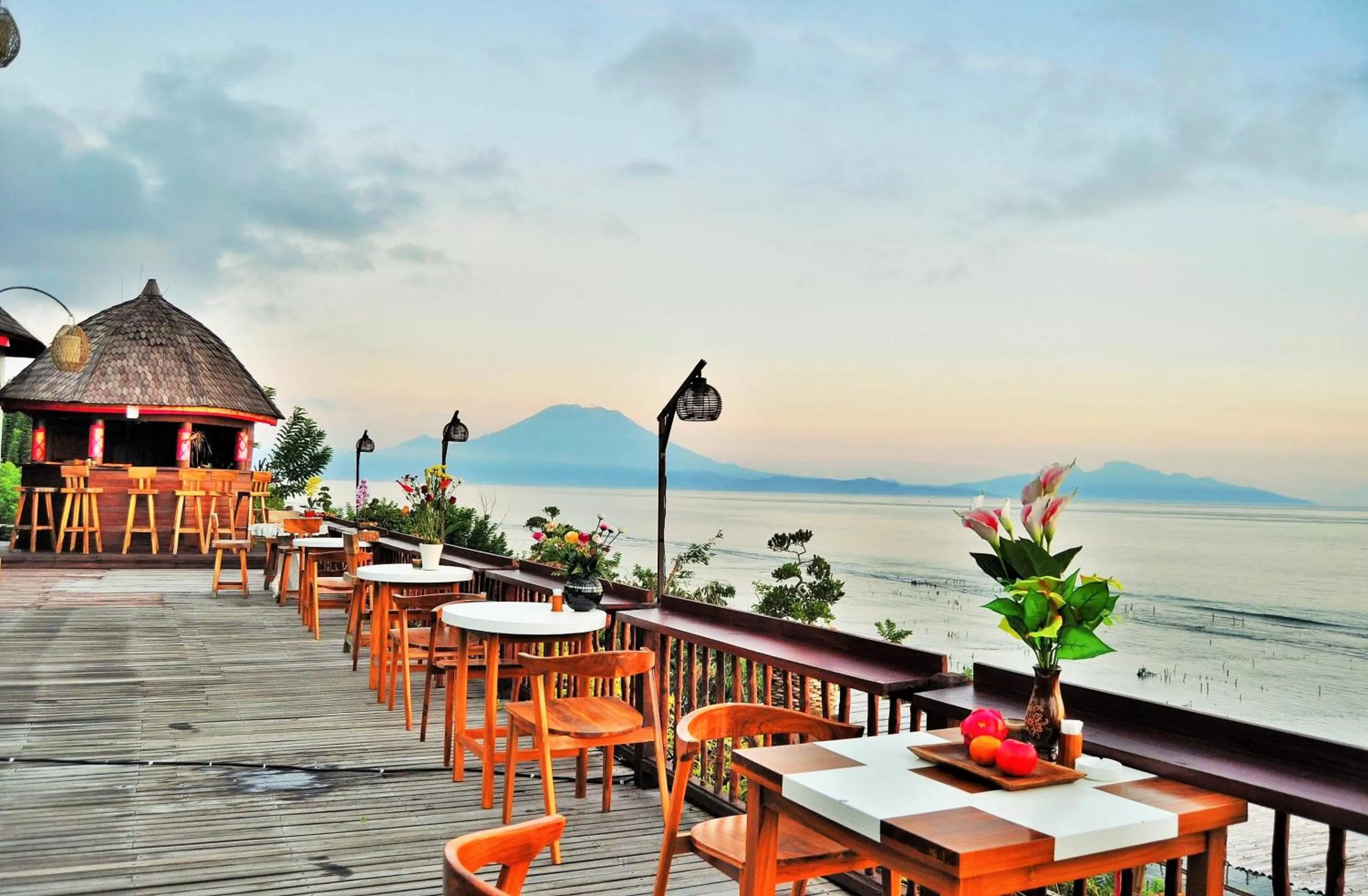 Restaurant/places to eat in Ocean Terrace Suite And Spa Luxury