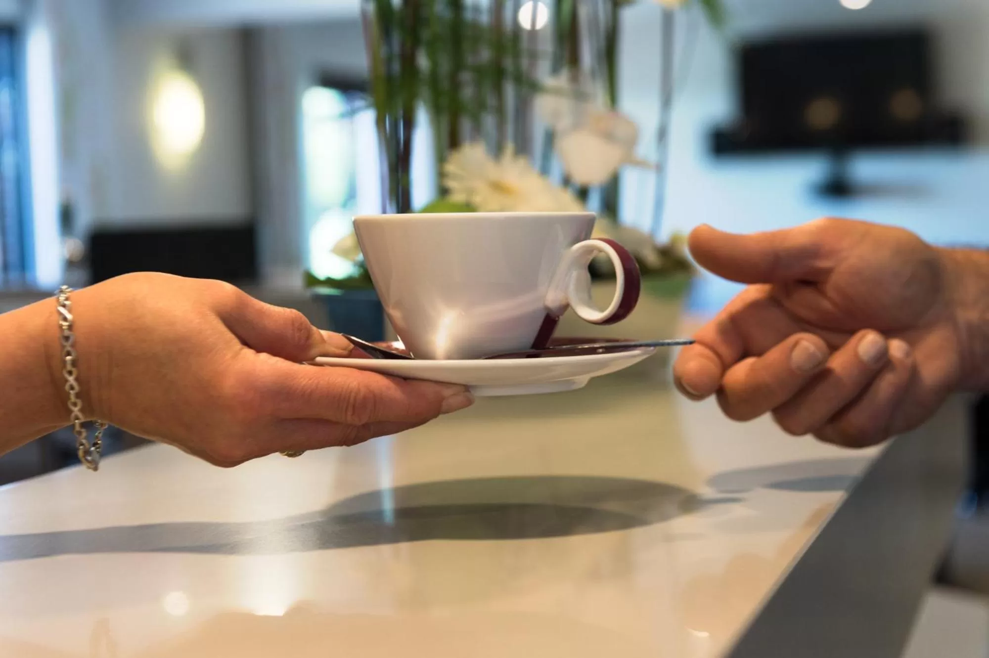 Staff in The Originals City, Hôtel Le Gayant, Douai