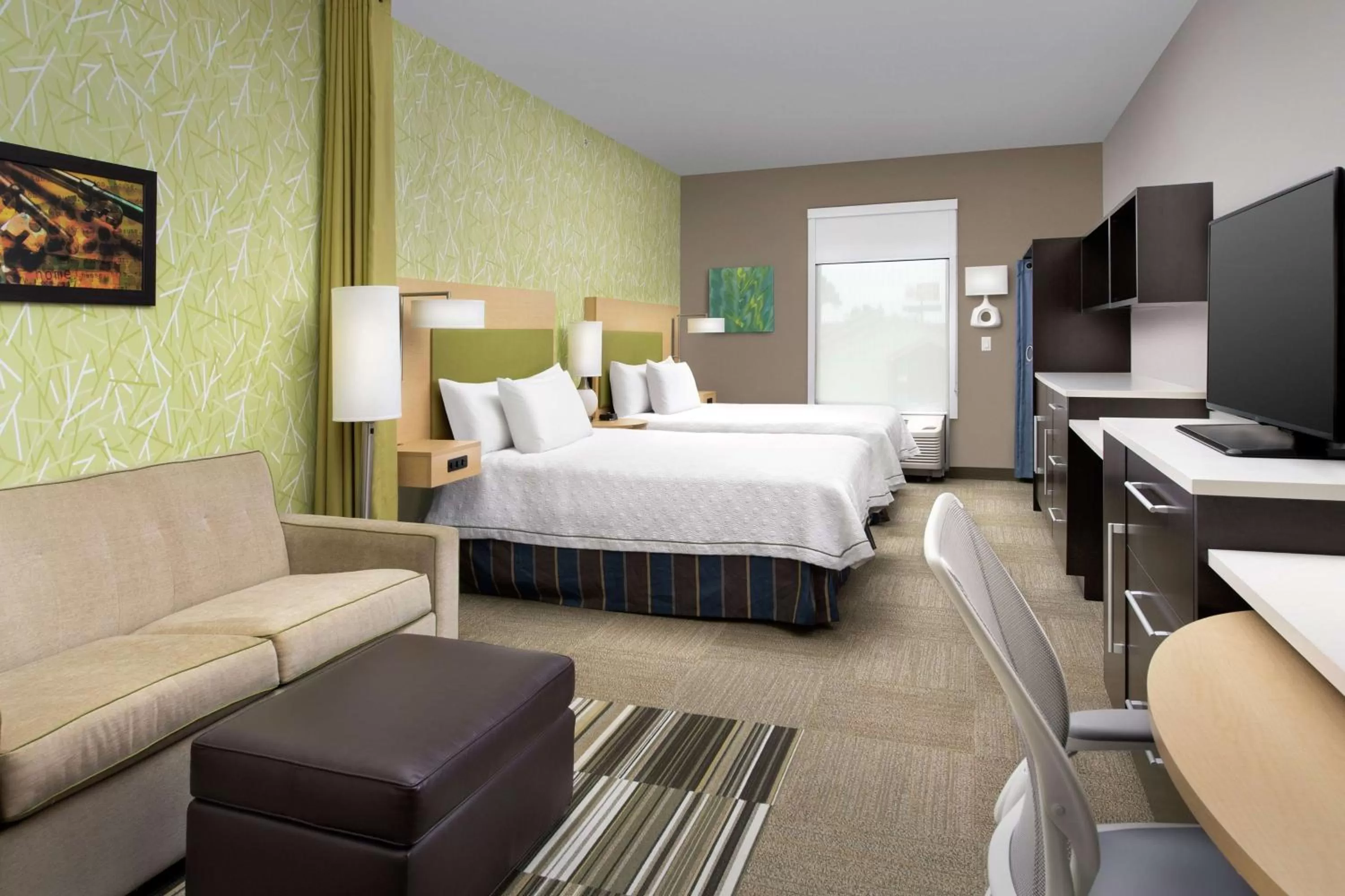 Bedroom, Bed in Home2 Suites by Hilton Lake City