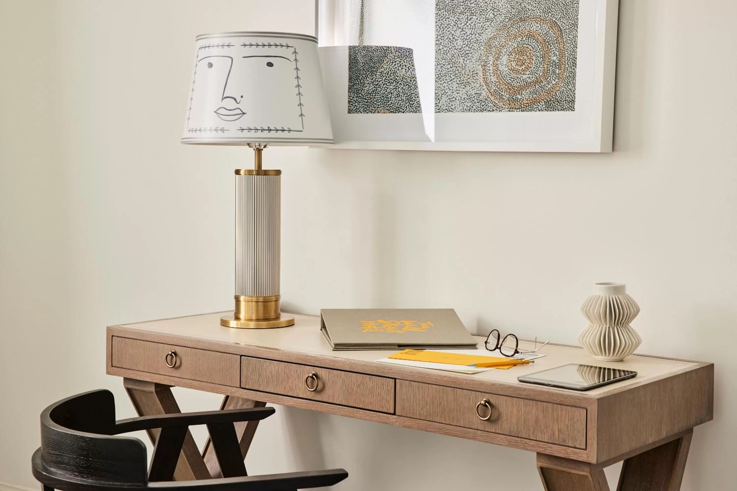 Seating area in The Wall Street Hotel New York City