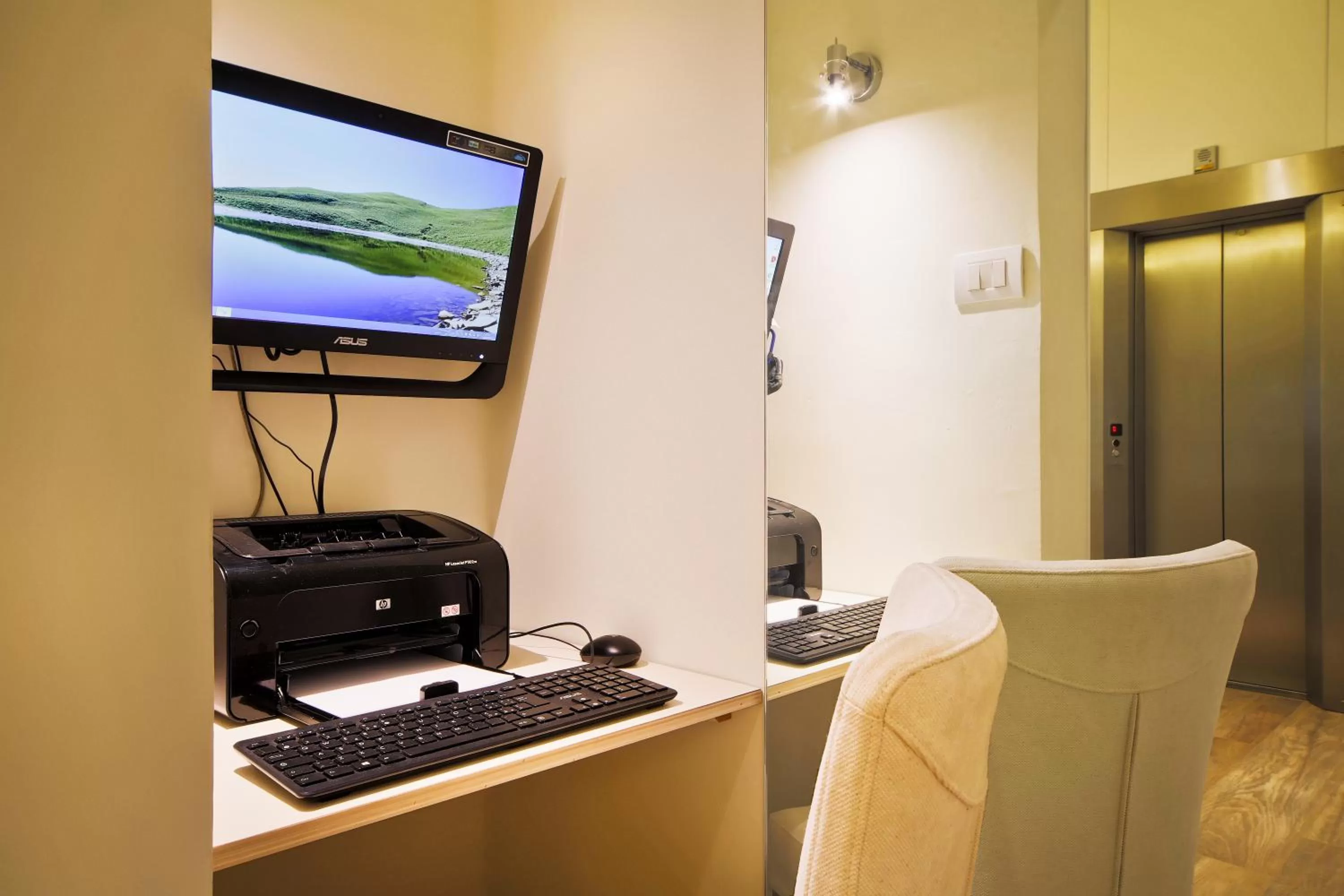 Decorative detail in Hotel Italia