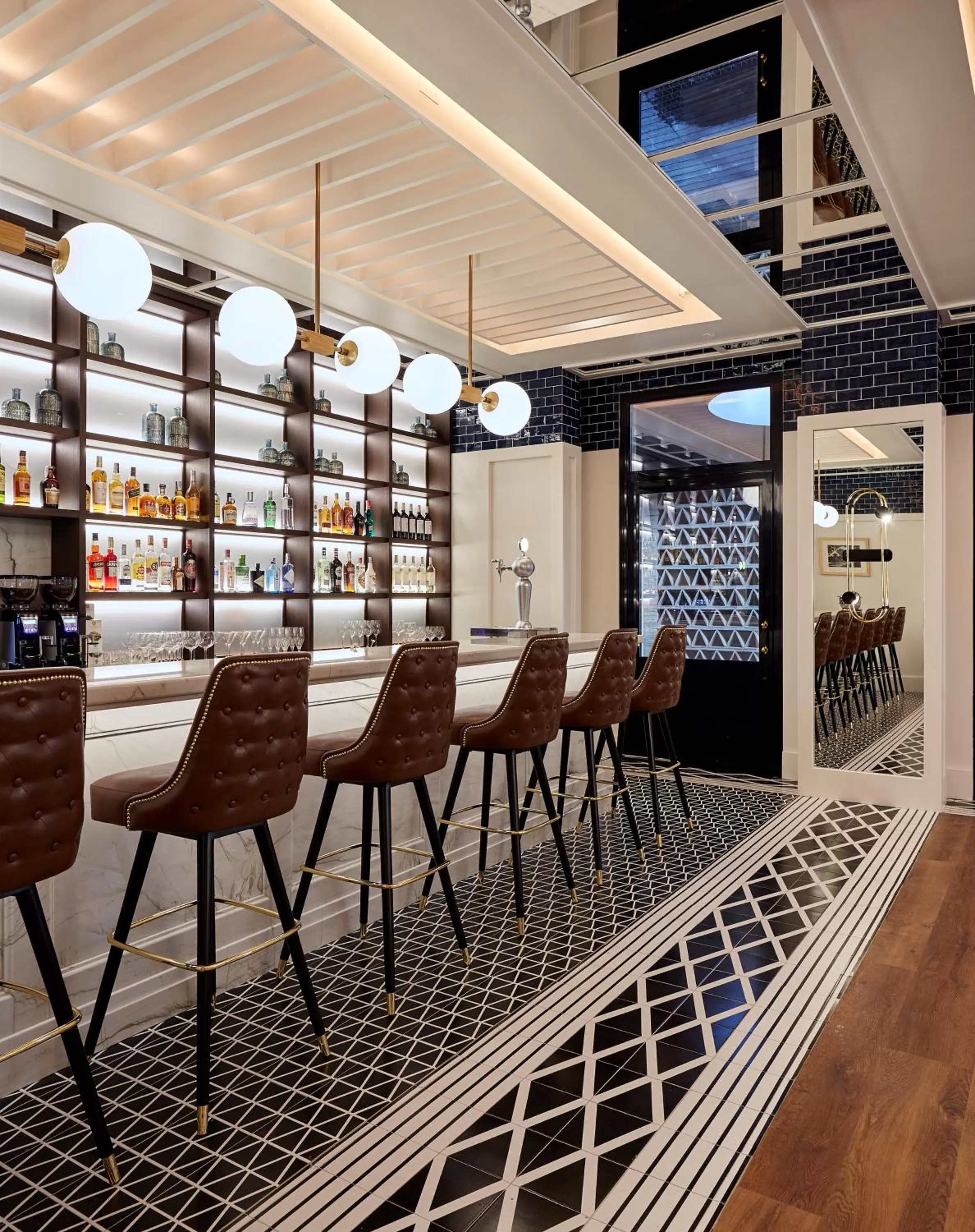 Spring in Radisson Blu 1882 Hotel, Barcelona Sagrada Familia