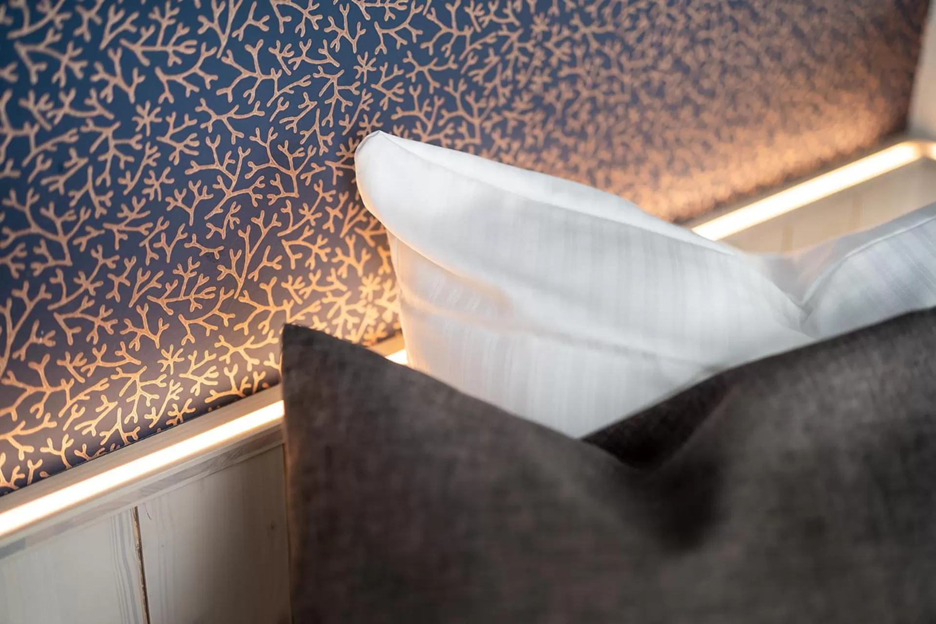 Bed in Gartenhotel Fettehenne