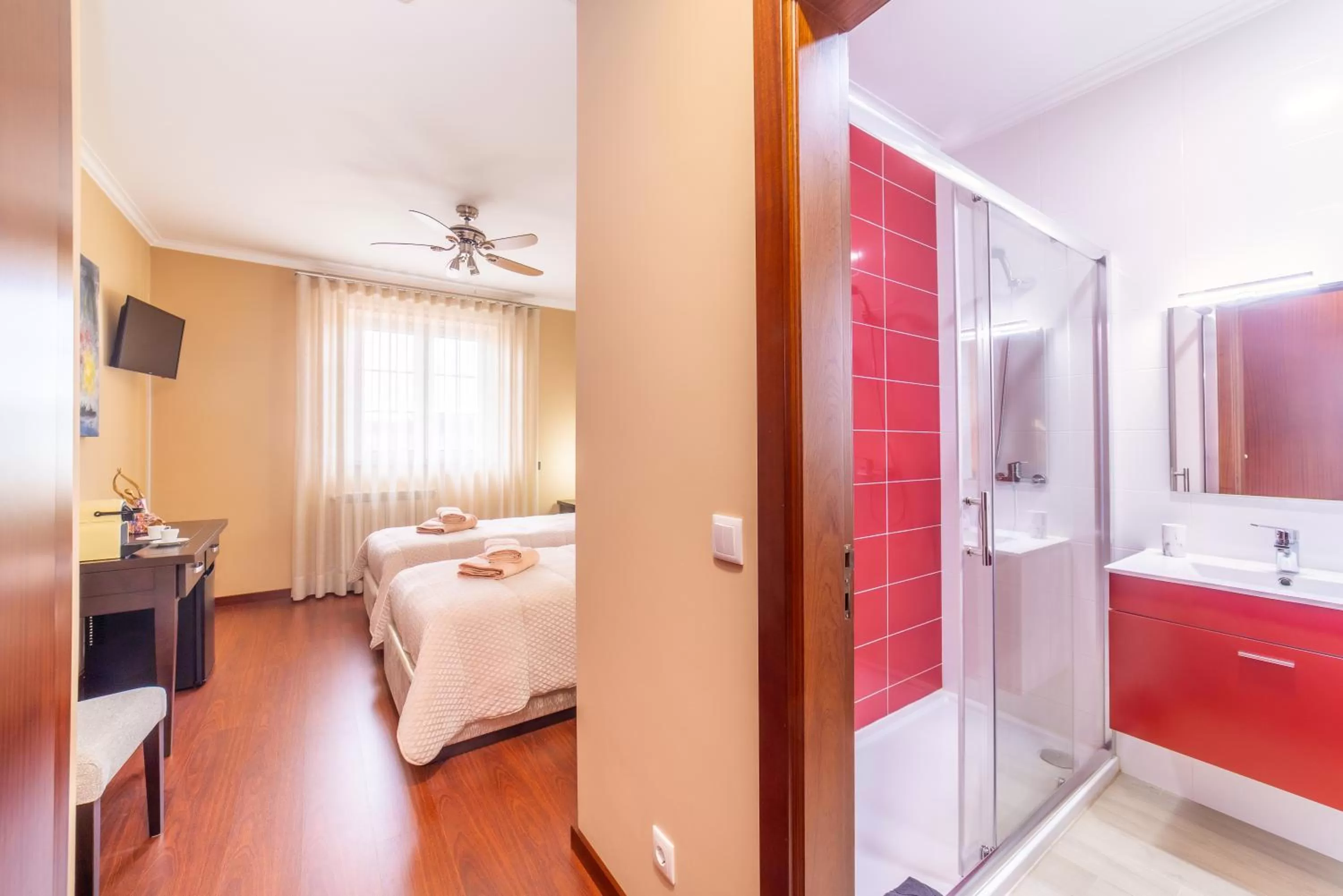 Bedroom, Bed in Boa Vida Alojamentos