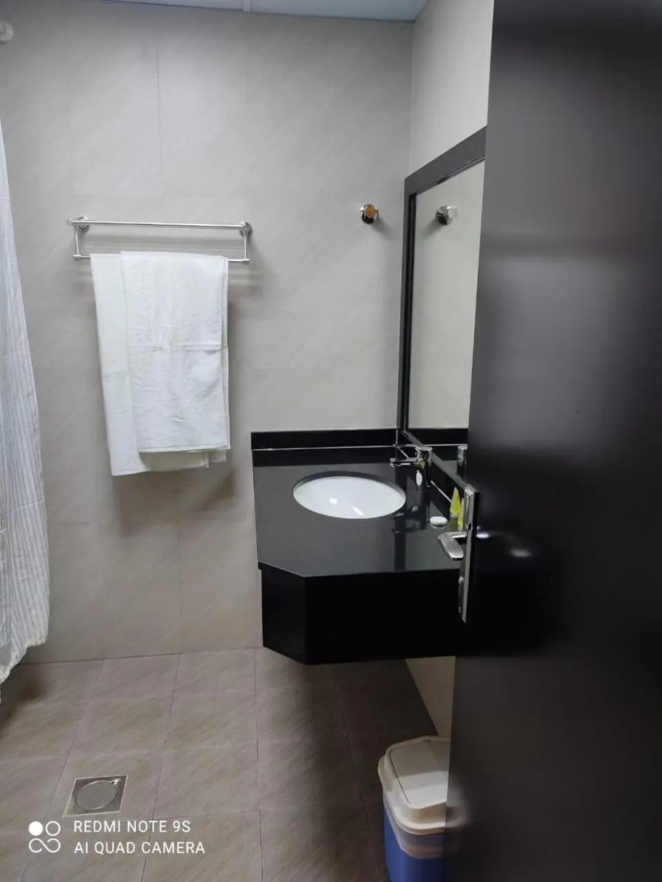 Bathroom in Royal Residence Hotel Apartments