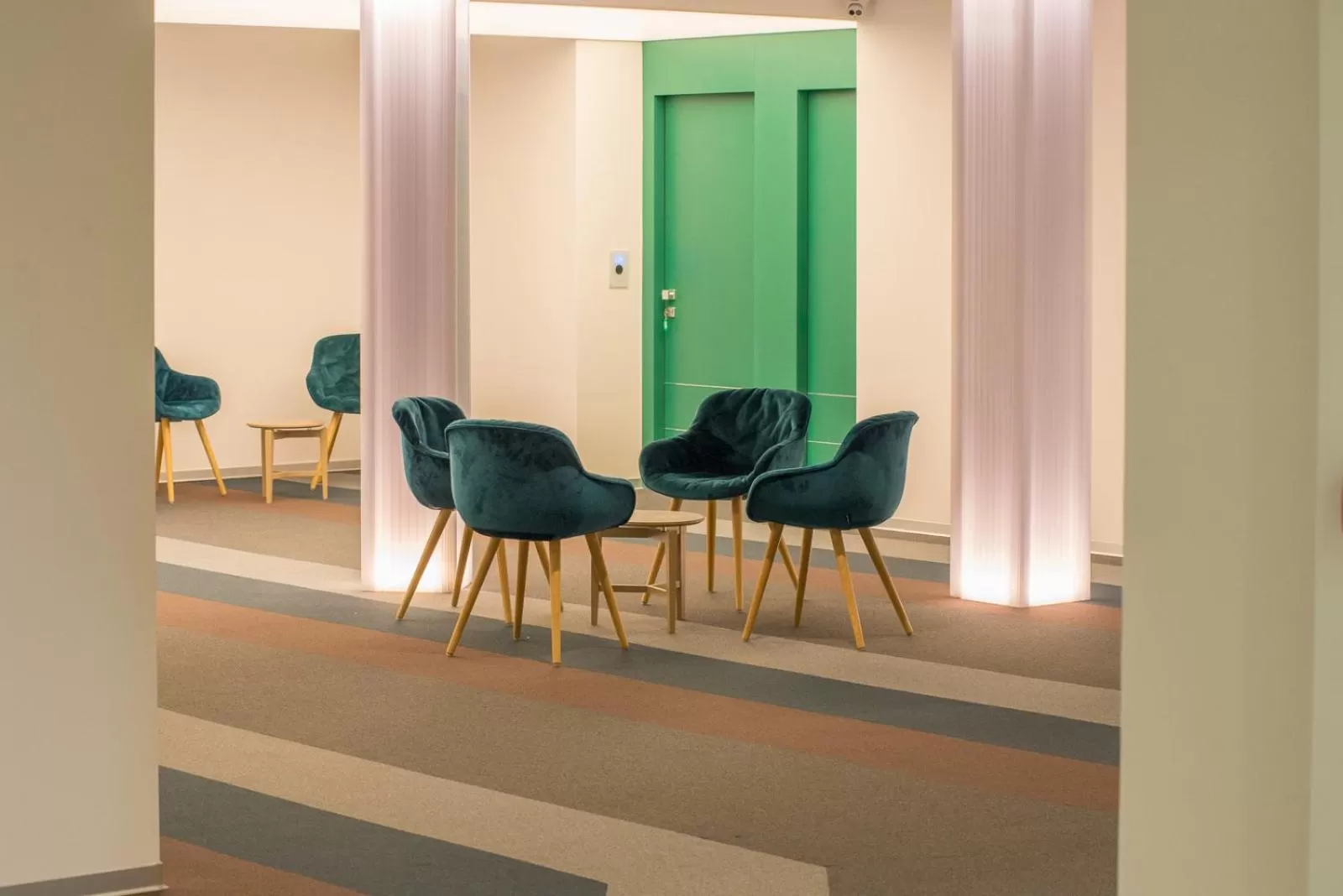 Lobby or reception in Smart Hotel Napoli