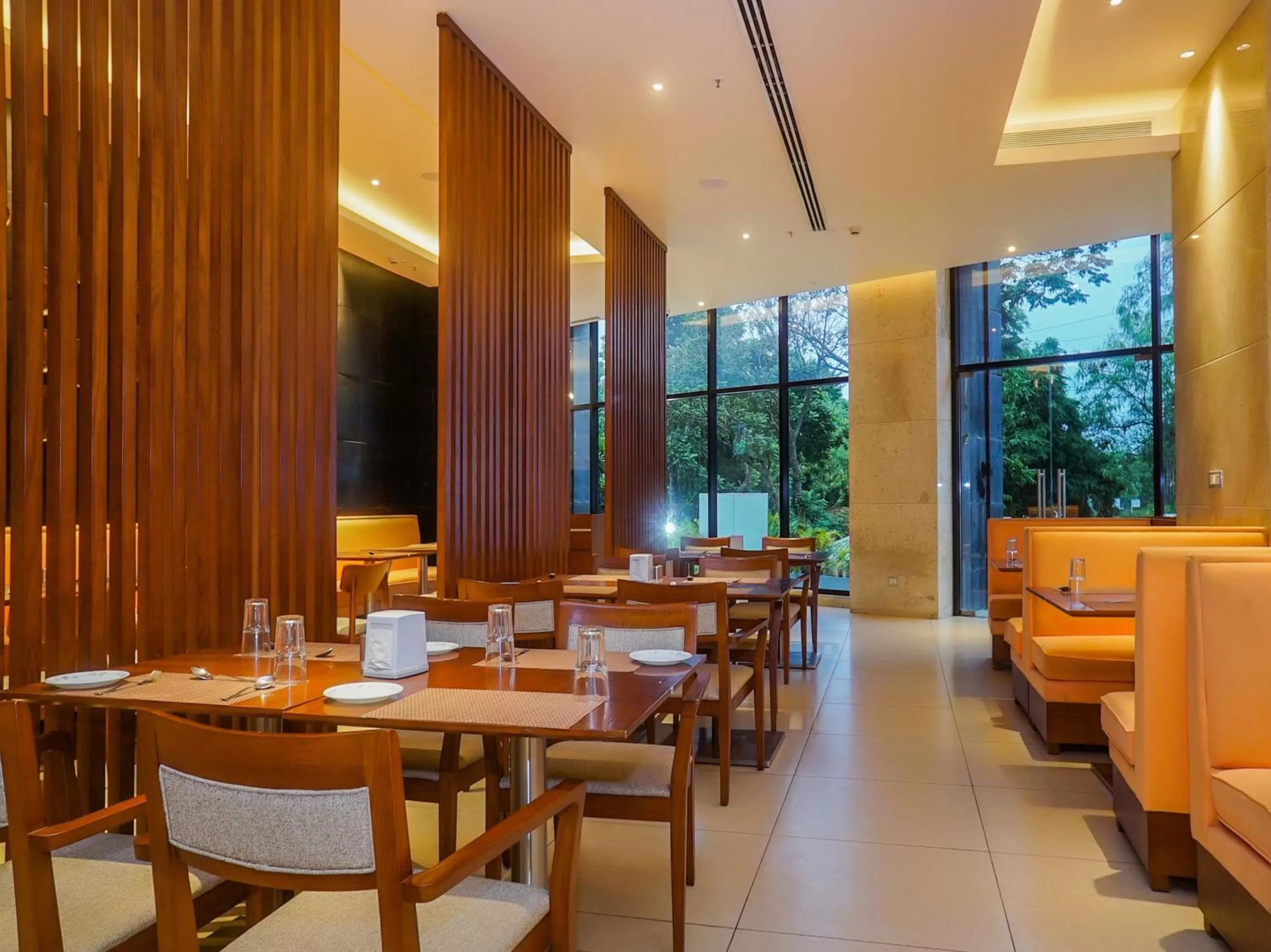 Restaurant/places to eat in Grand Tamanna Hotel