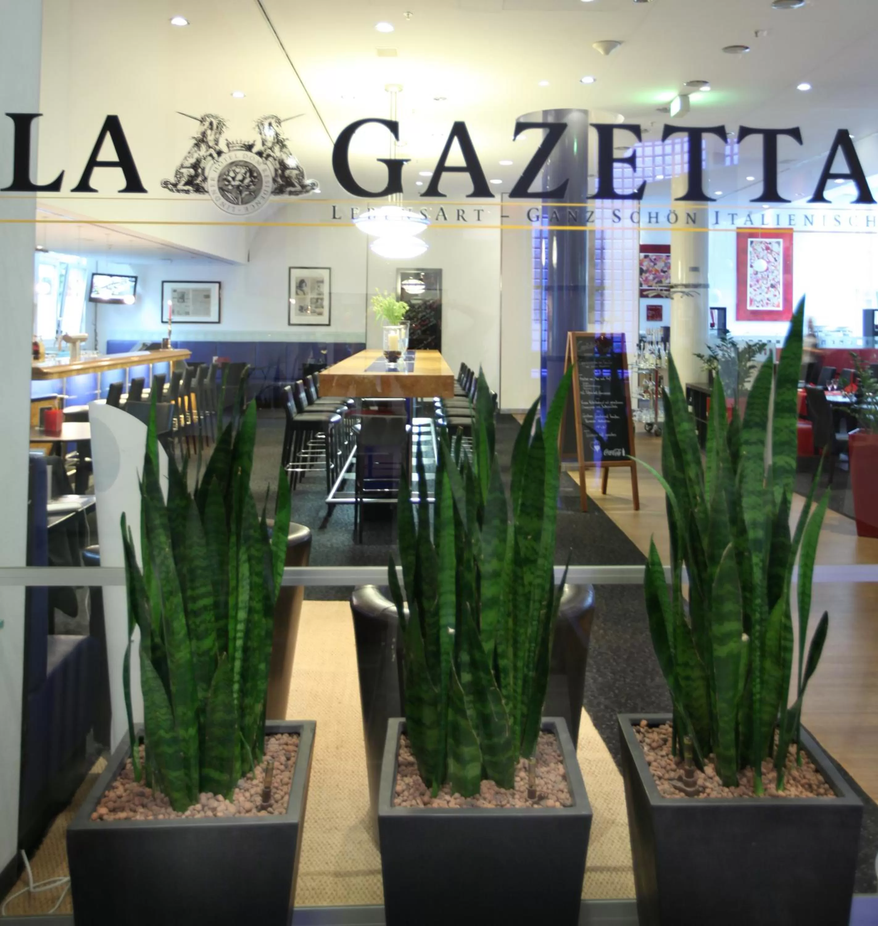 Restaurant/places to eat in Lindner Hotel Cologne Am Dom, part of JdV by Hyatt