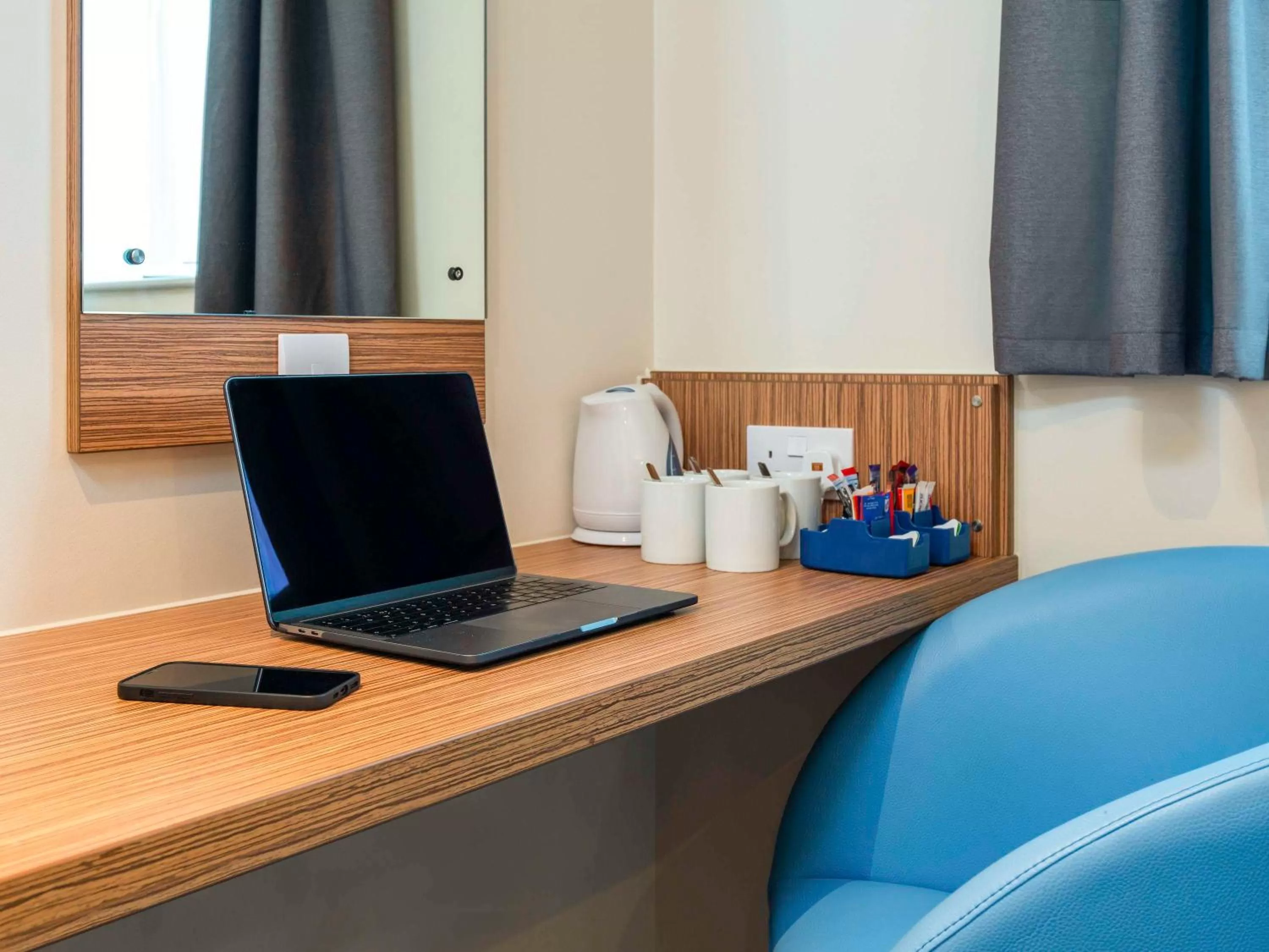 Property building in ibis budget London Bromley Town Centre