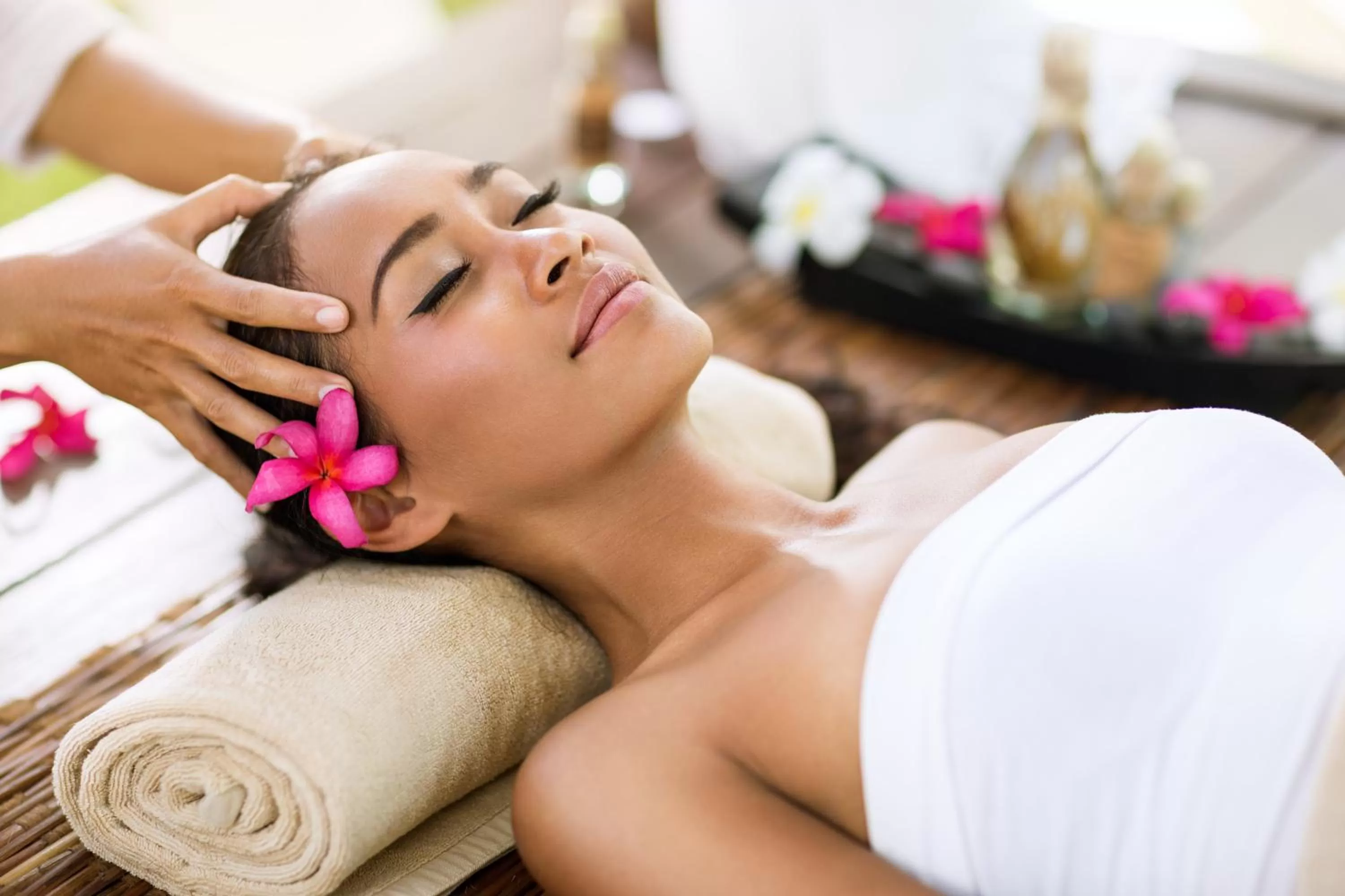 Massage in Regal Riverside Hotel