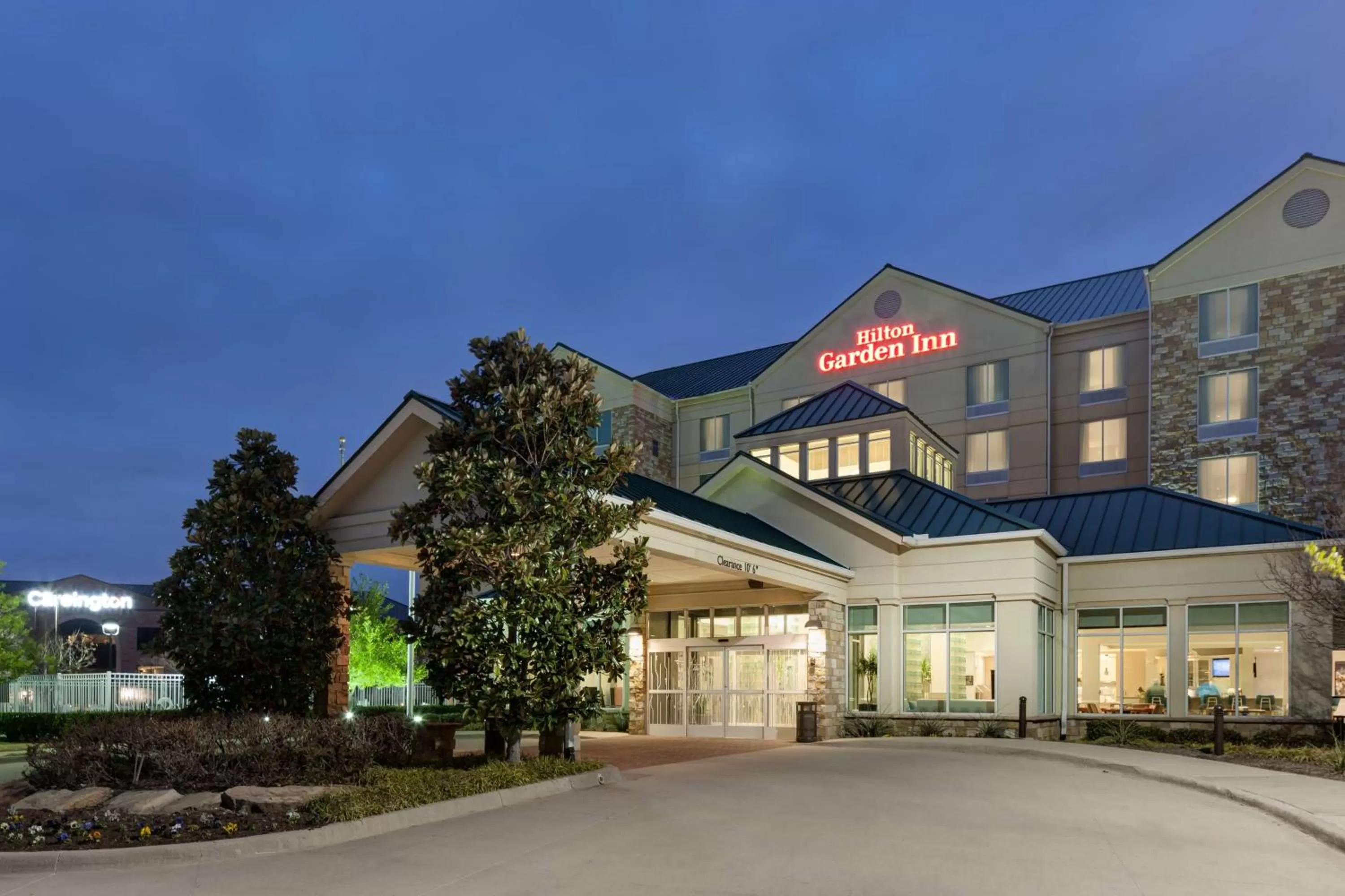 Property building in Hilton Garden Inn Frisco