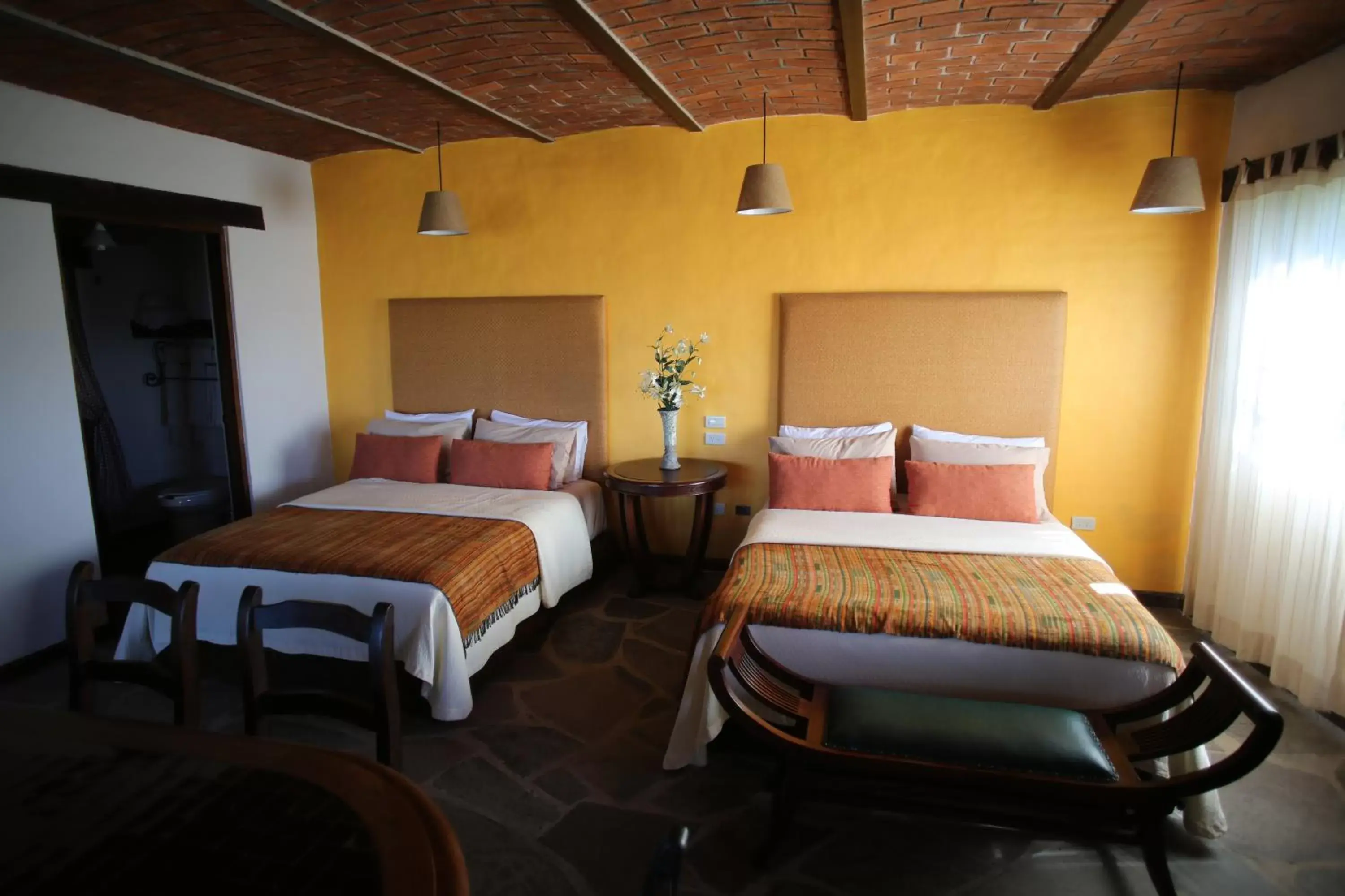 Queen Room with Two Queen Beds in Hotel Villa Cassis Queen Room with Two Queen Beds in Hotel Villa Cassis