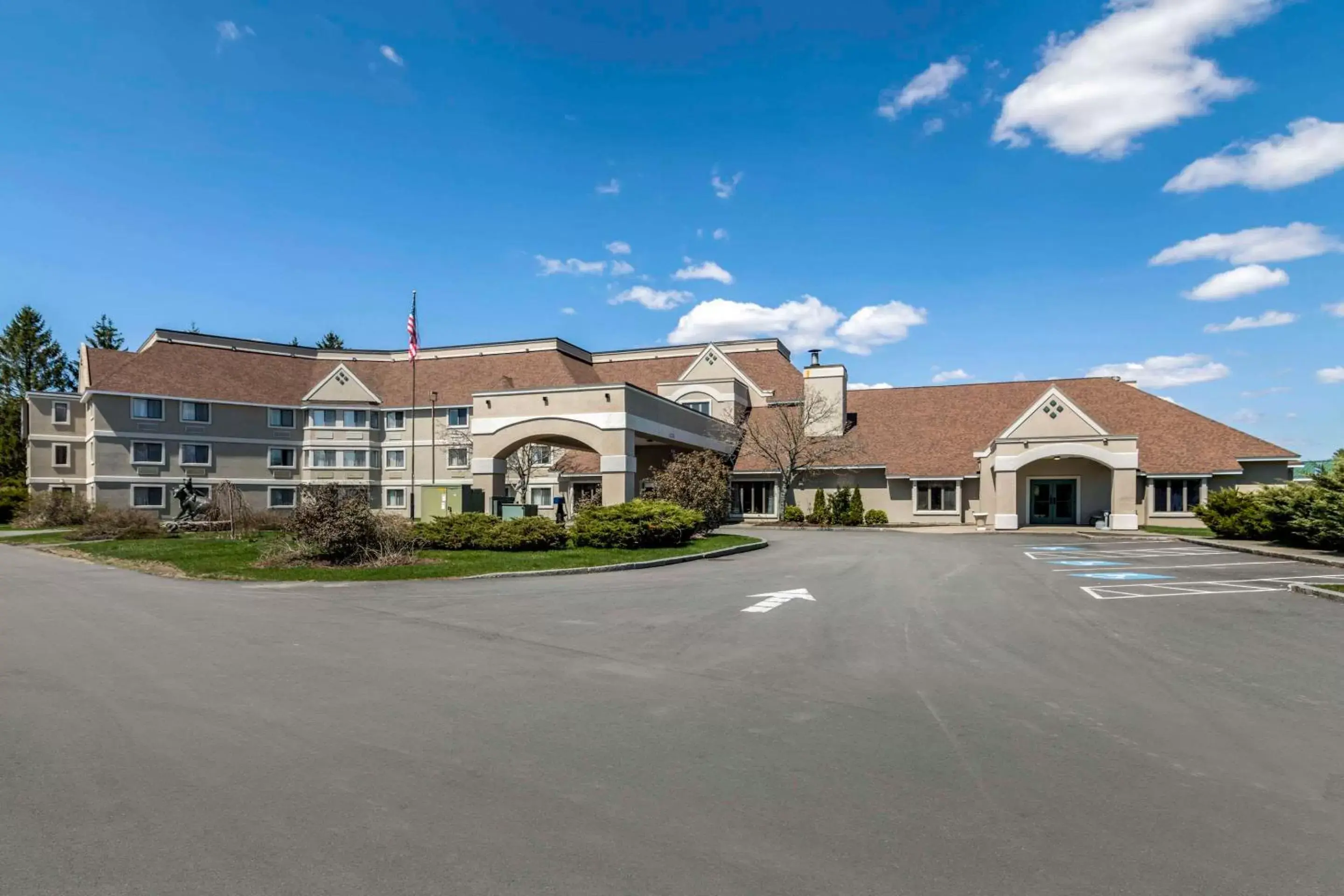 Black Bear Inn, an Ascend Collection Hotel Black Bear Inn, an Ascend Collection Hotel