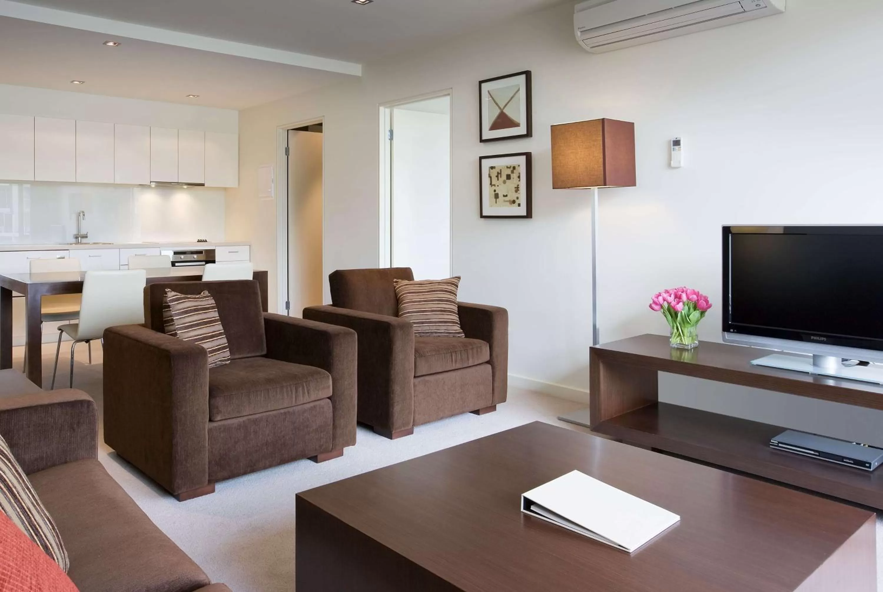 Photo of the whole room in Wyndham Resort Torquay