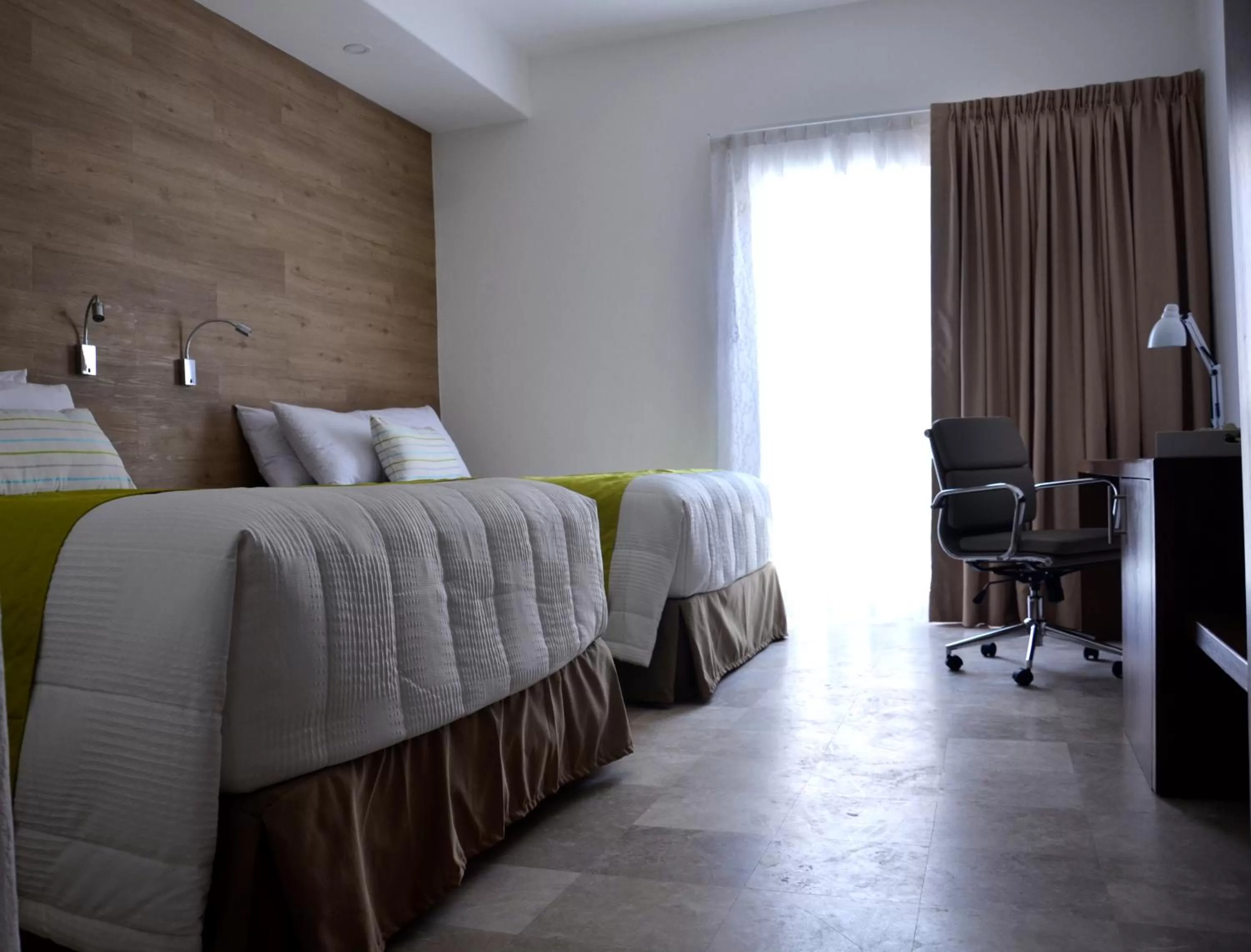 Day in Hotel Catedral La Paz