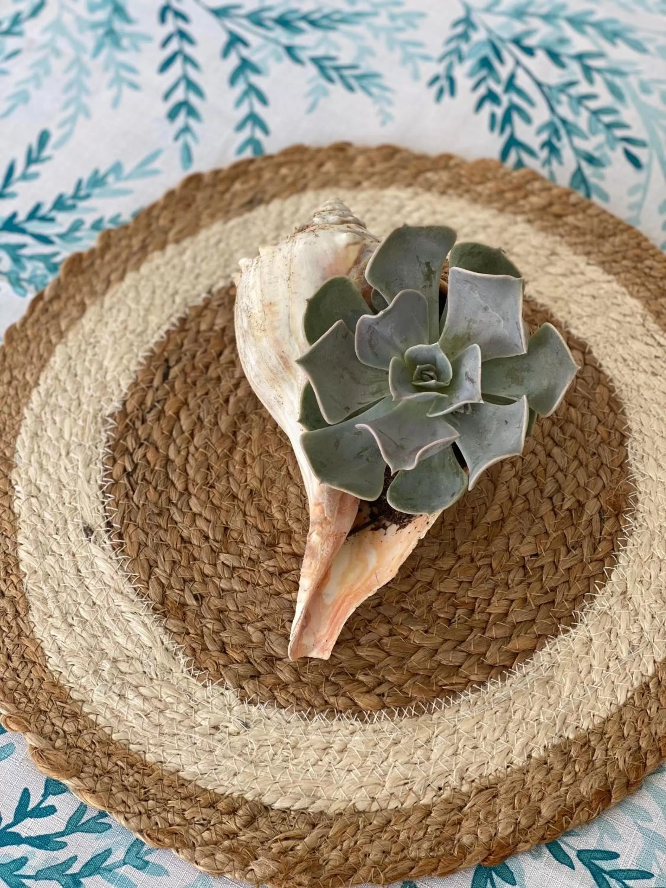 Decorative detail, Food in Atlantic House Bed & Breakfast