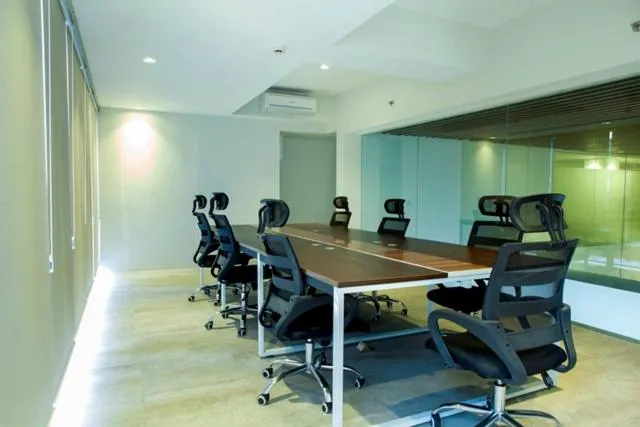 Ramada Encore by Wyndham Makati