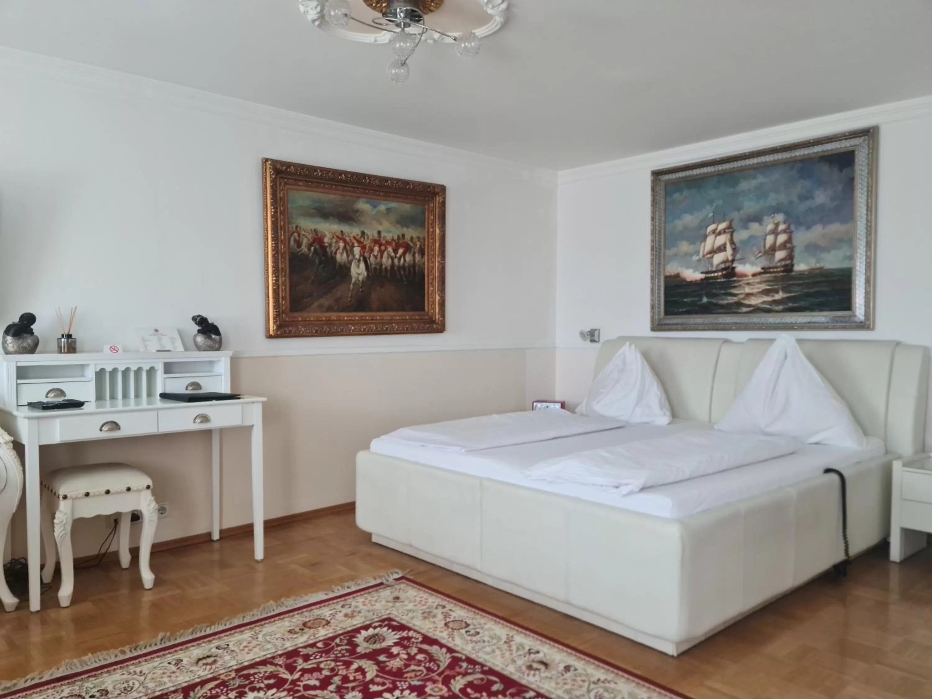 Bed in Höckner Plaza Hotel