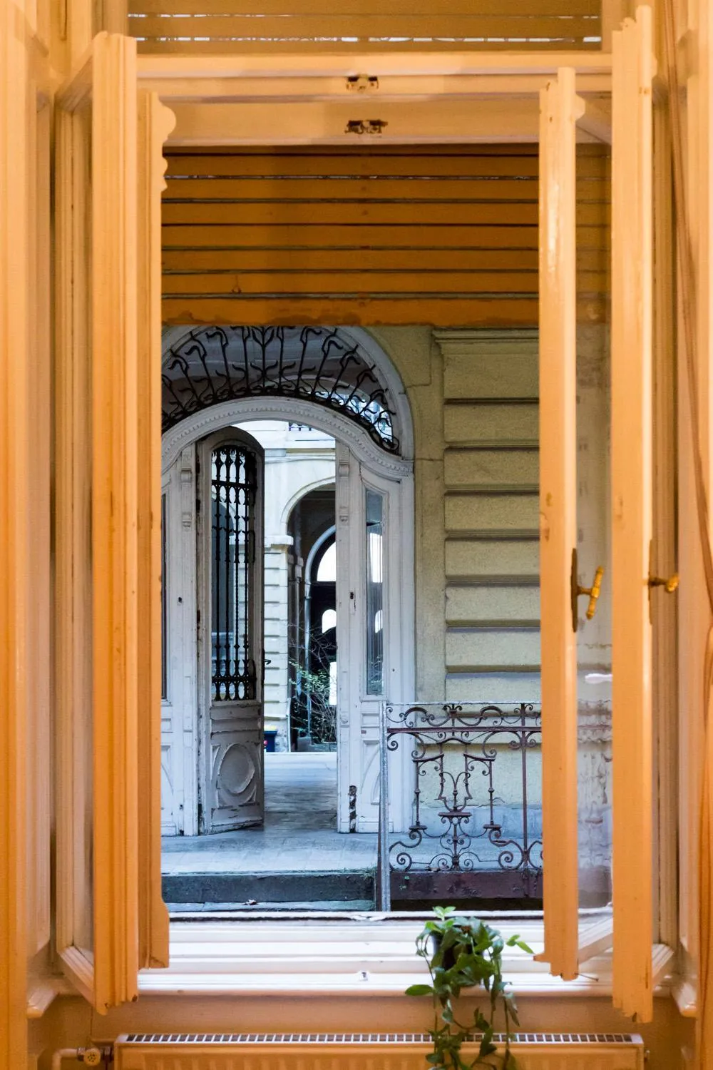 Inner courtyard view in Baroque Hostel & Coworking