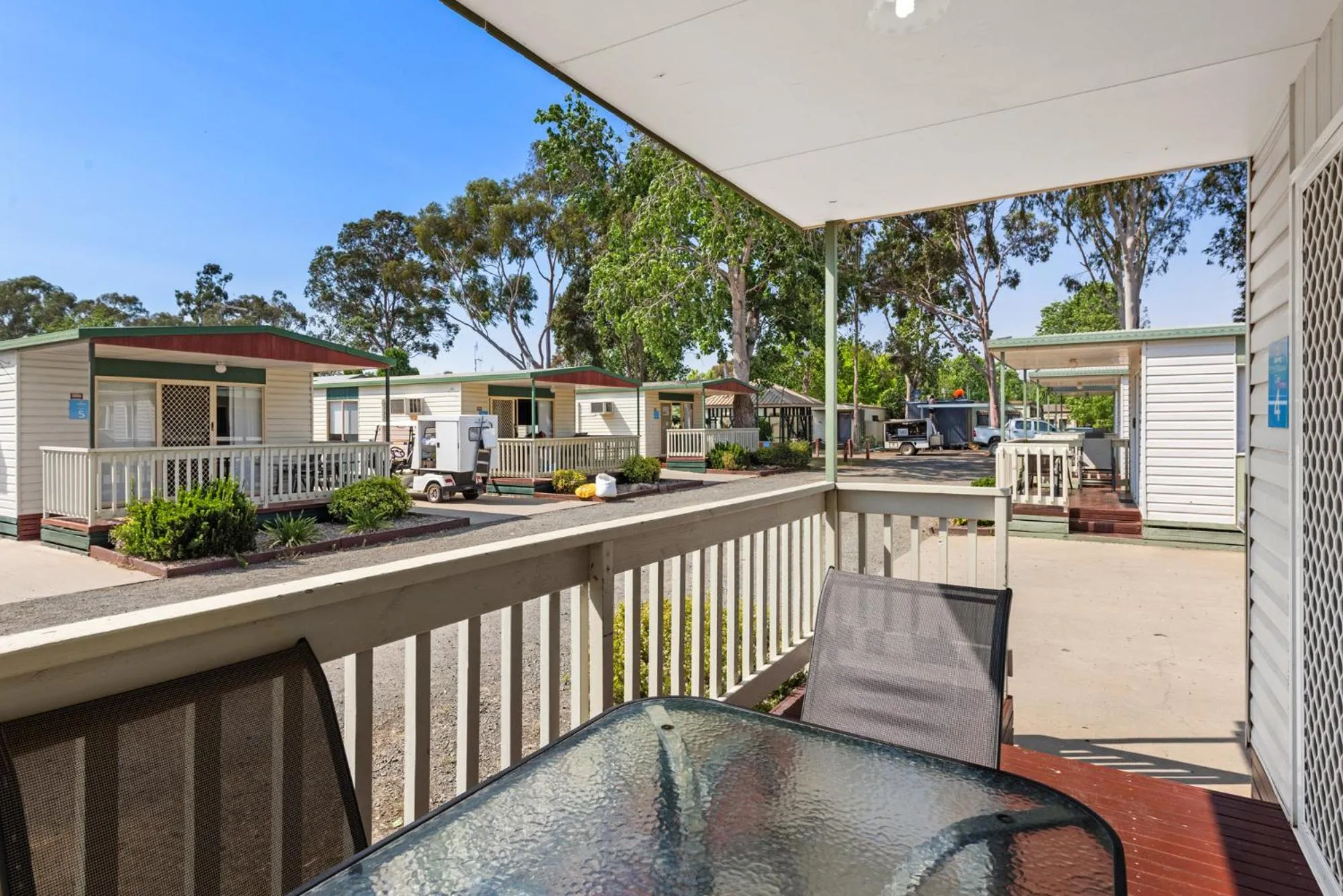 Balcony/Terrace in Discovery Parks - Maidens Inn Moama