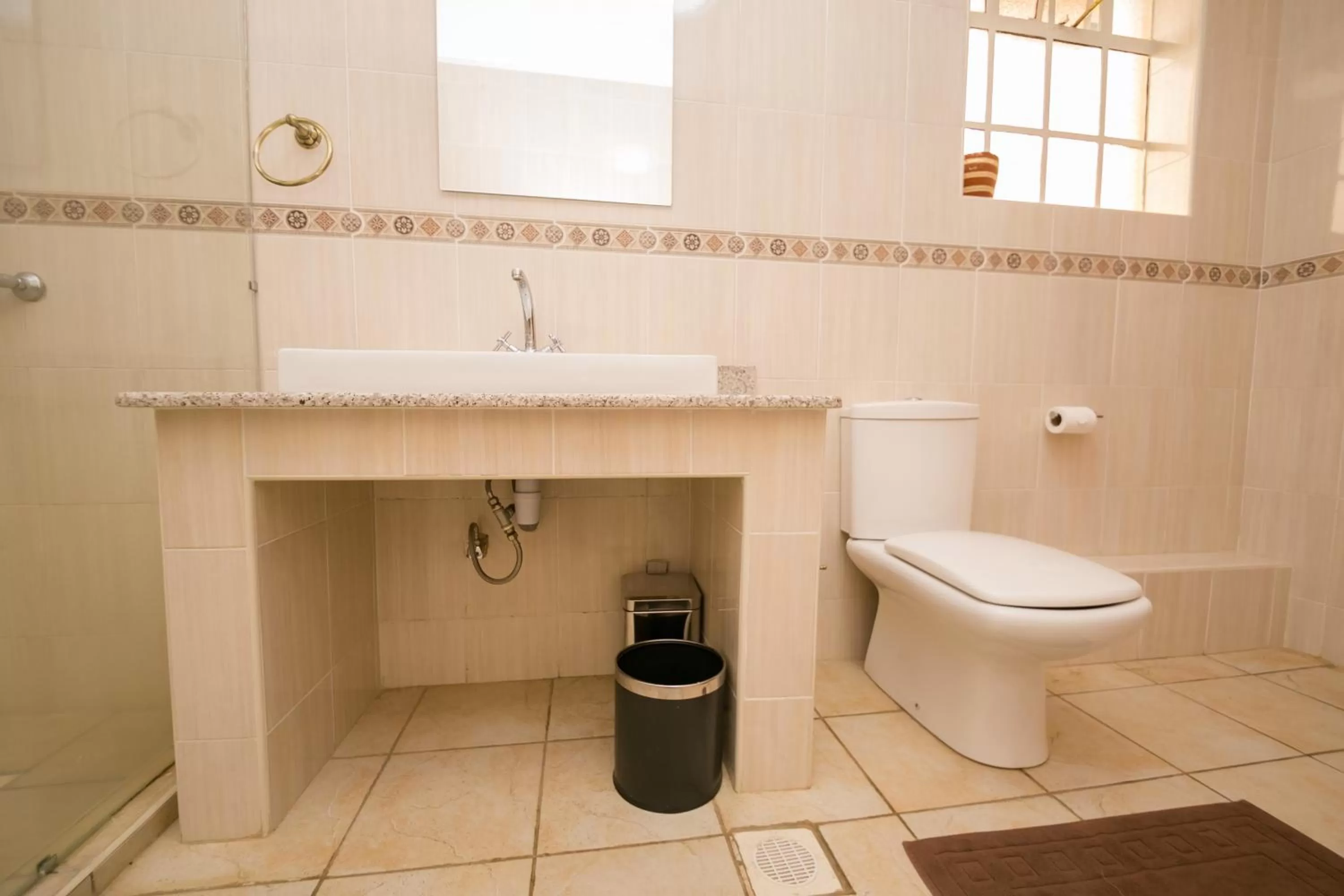 Toilet in Hotel Rudi