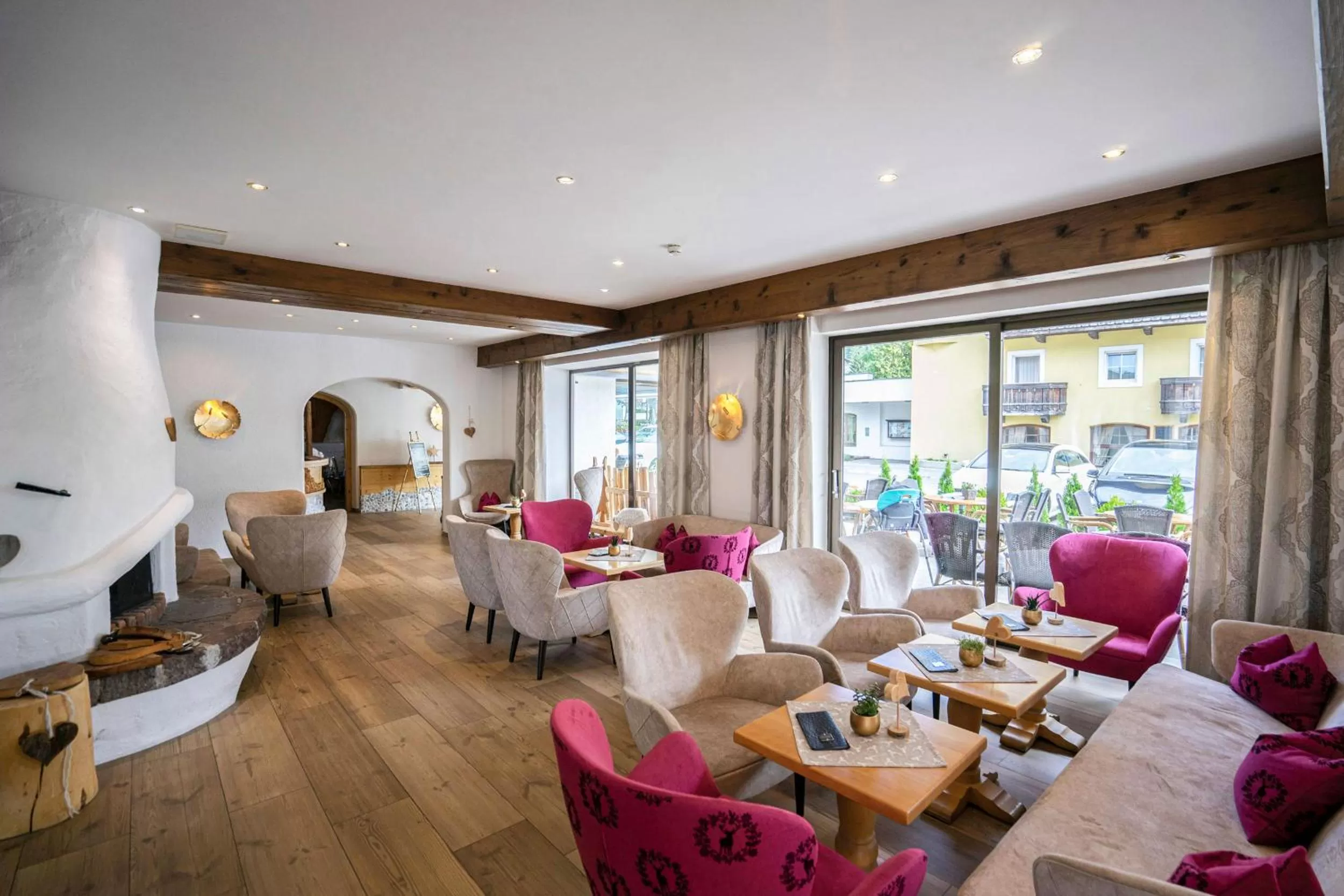 Seating area in Hotel Seefelderhof