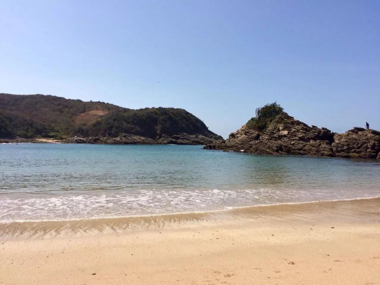 Beach in Praia da Ferradurinha Guest House