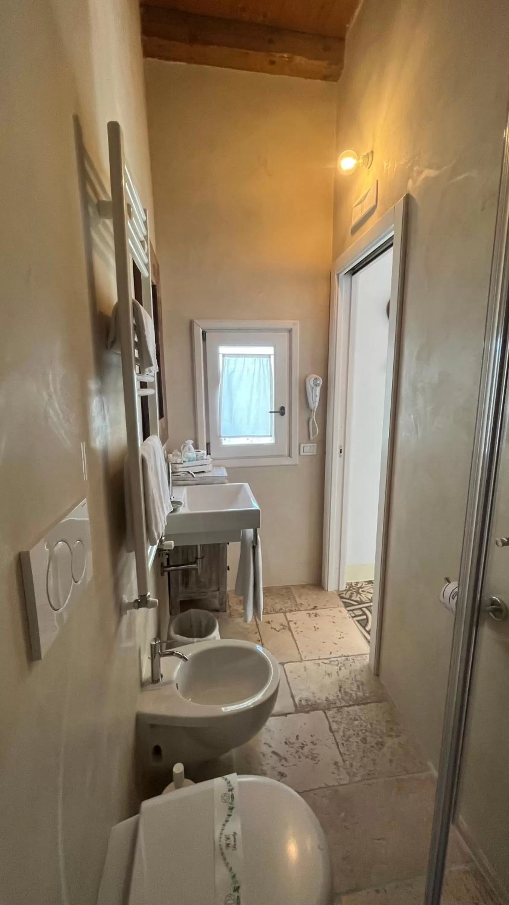 Antico Mondo Rooms & Suites