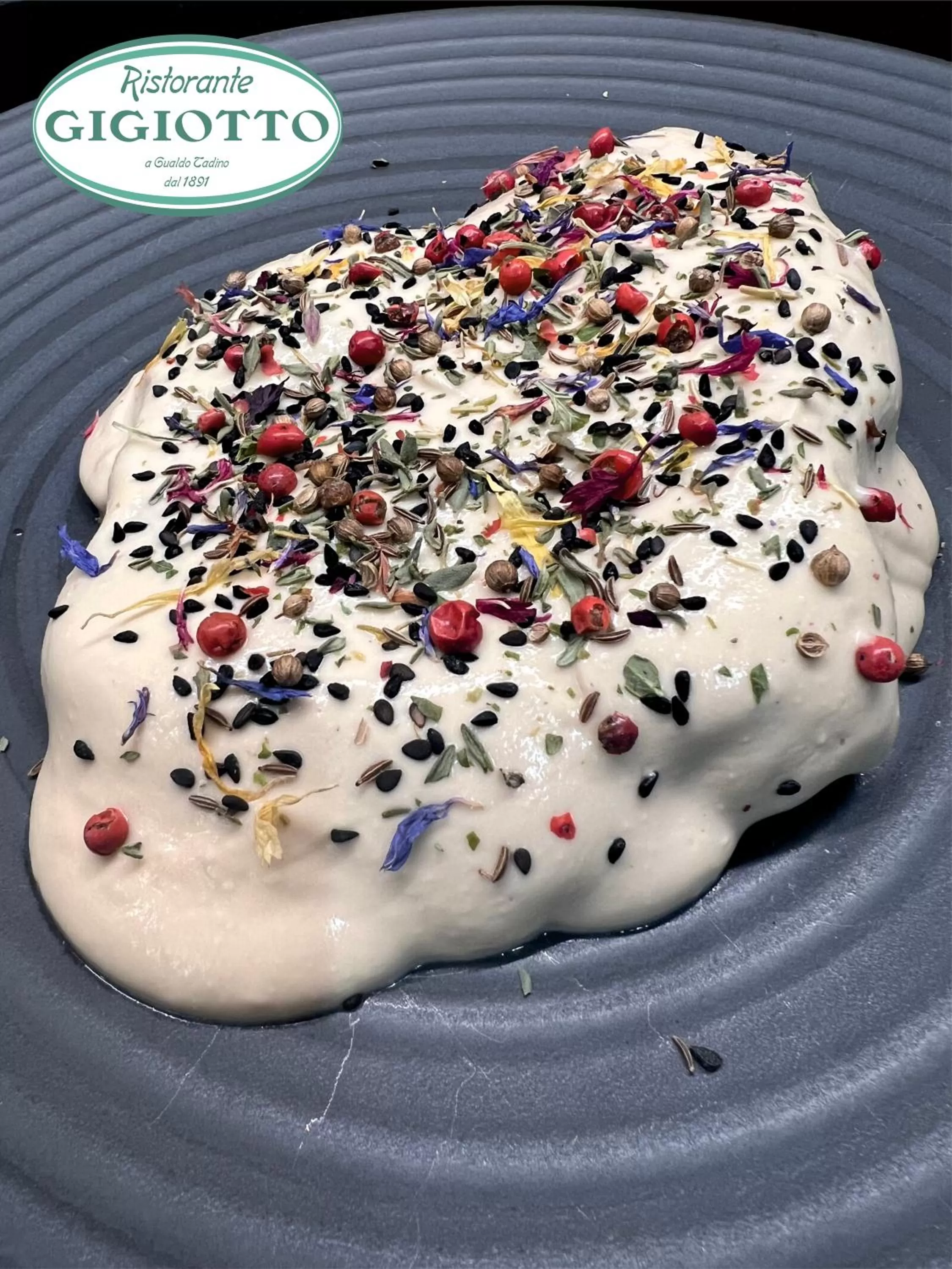 Food in GG8 Hotel & Suite SPA