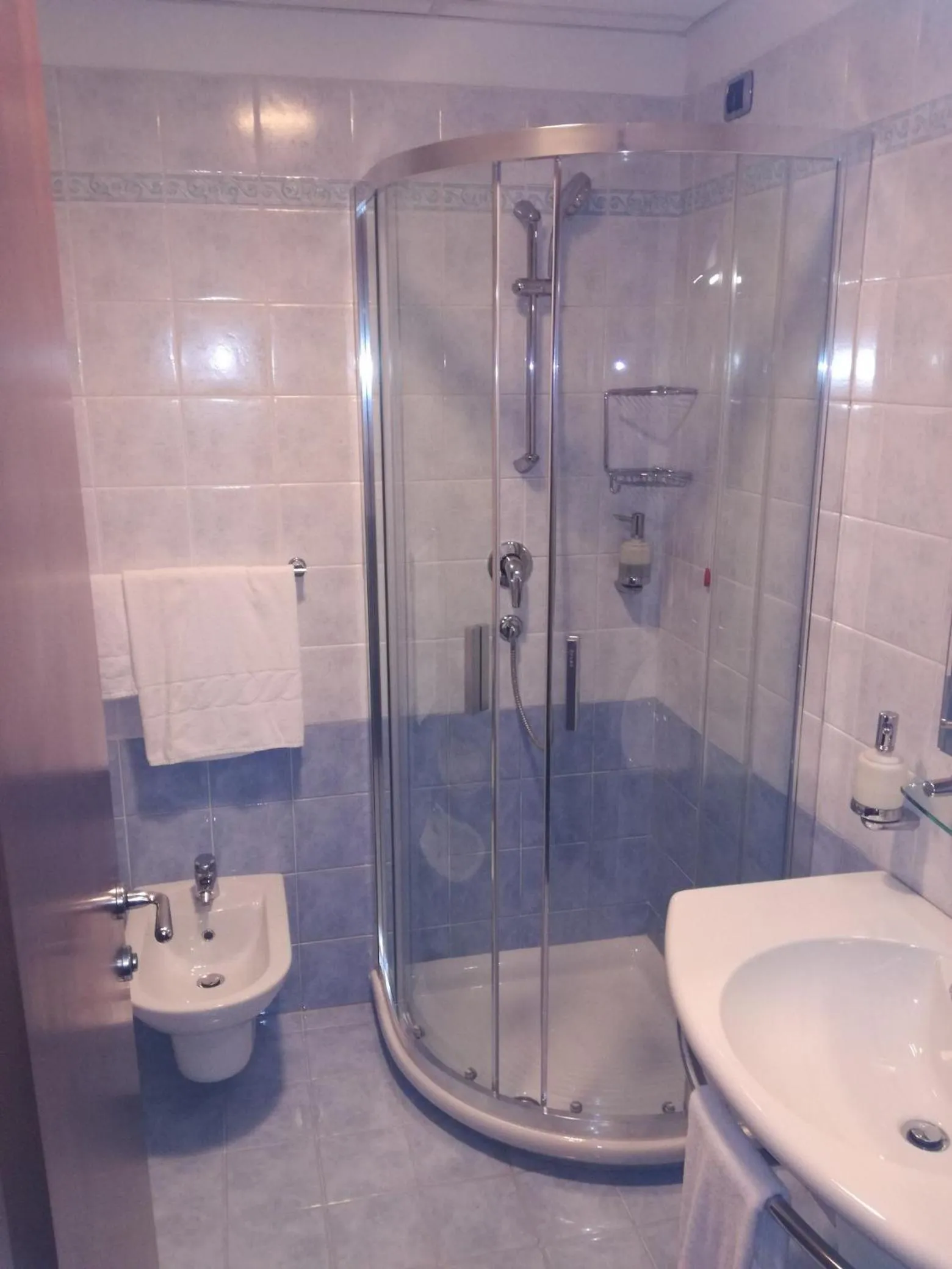 Shower in Palace Hotel Moderno