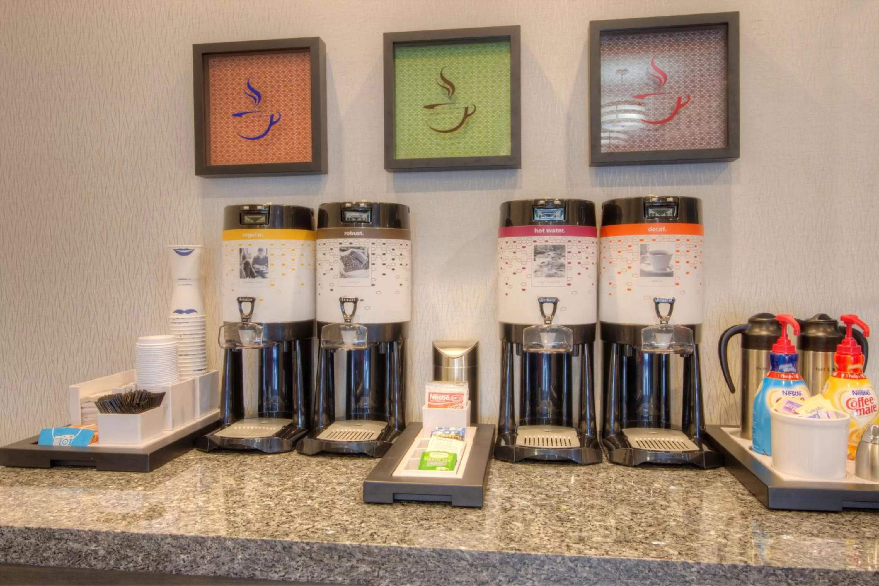 Coffee/tea facilities in Hampton Inn Houston I-10 East, TX