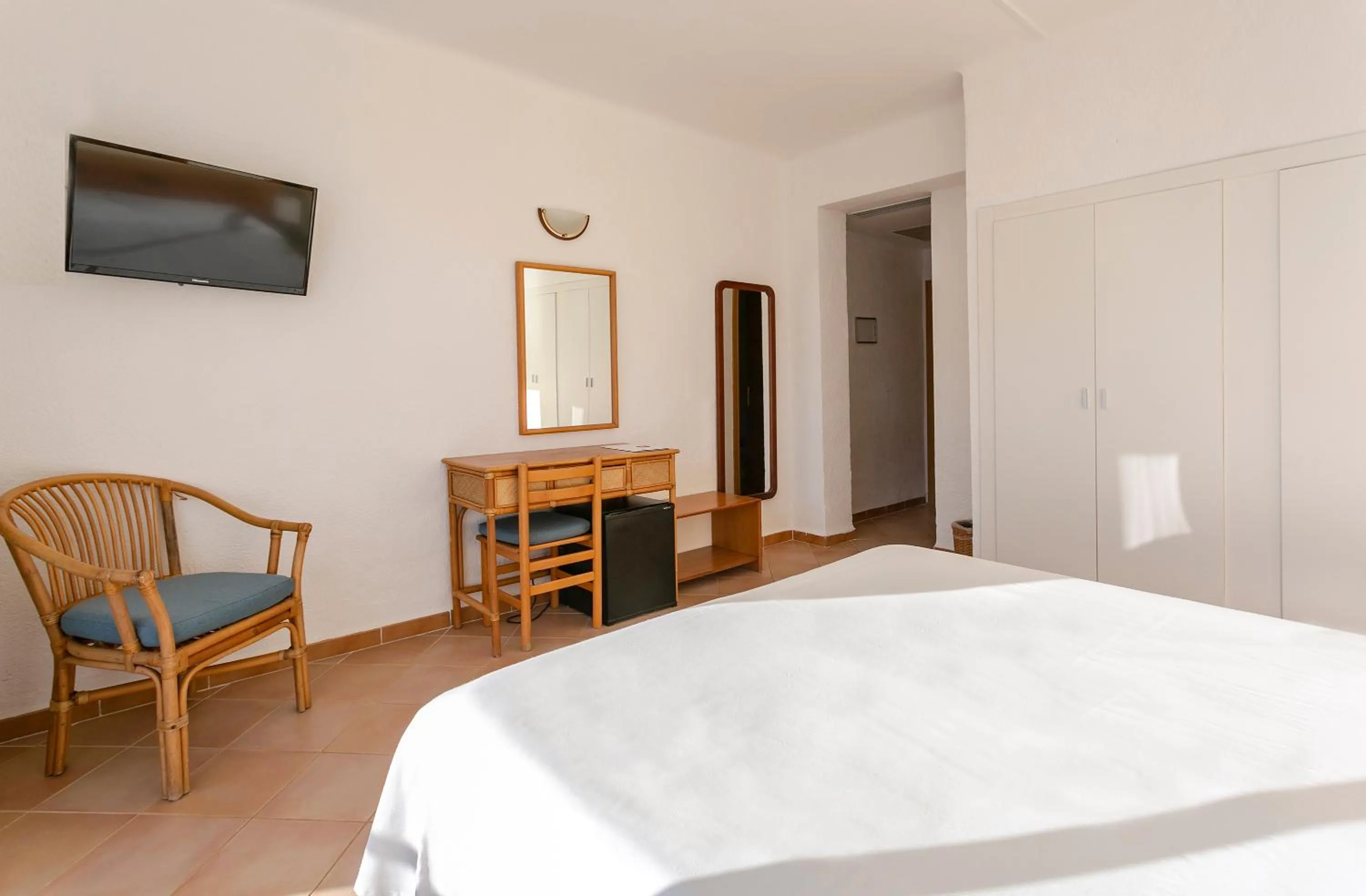 Bed in JS Cape Colom - Adults Only