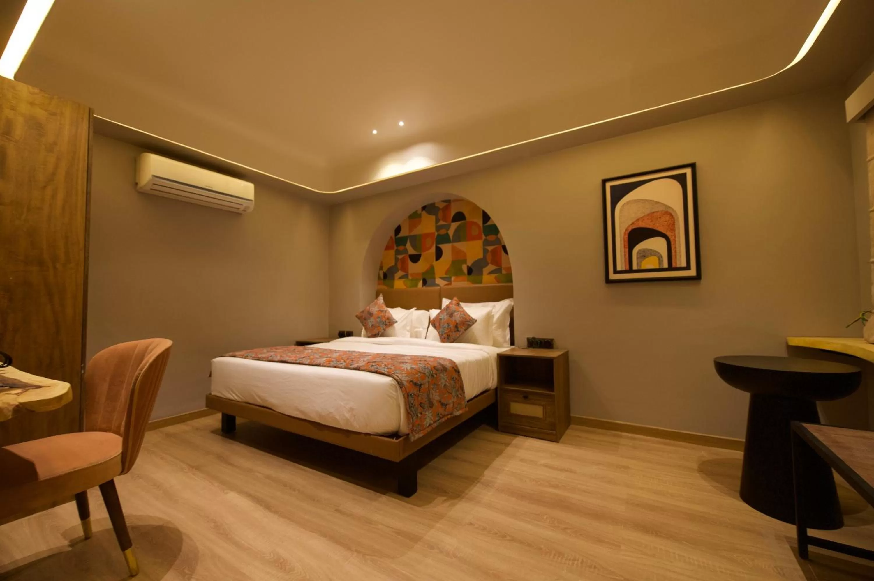 Bed in The Red Pier - My Downtown Hotels