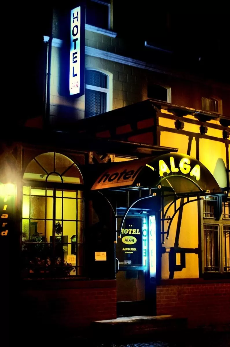 Facade/entrance in Hotel Alga