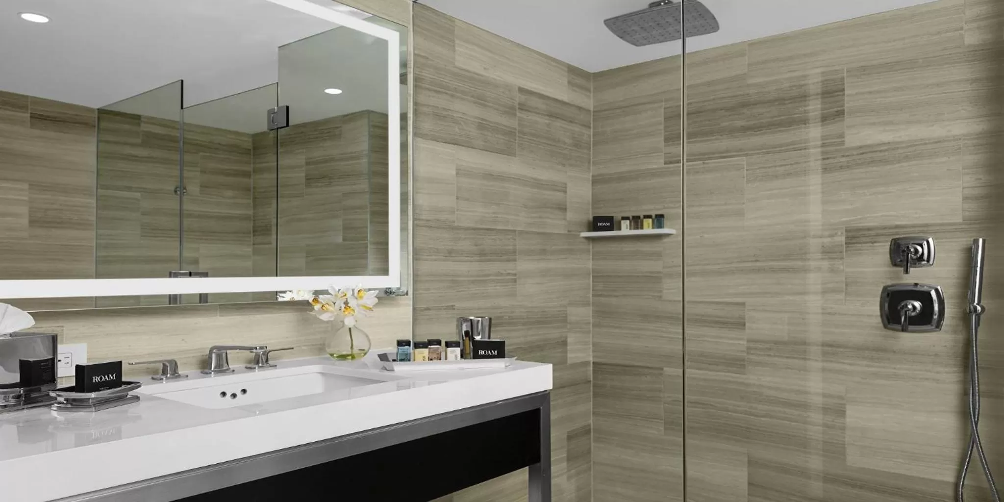 Bathroom in The Manhattan at Times Square