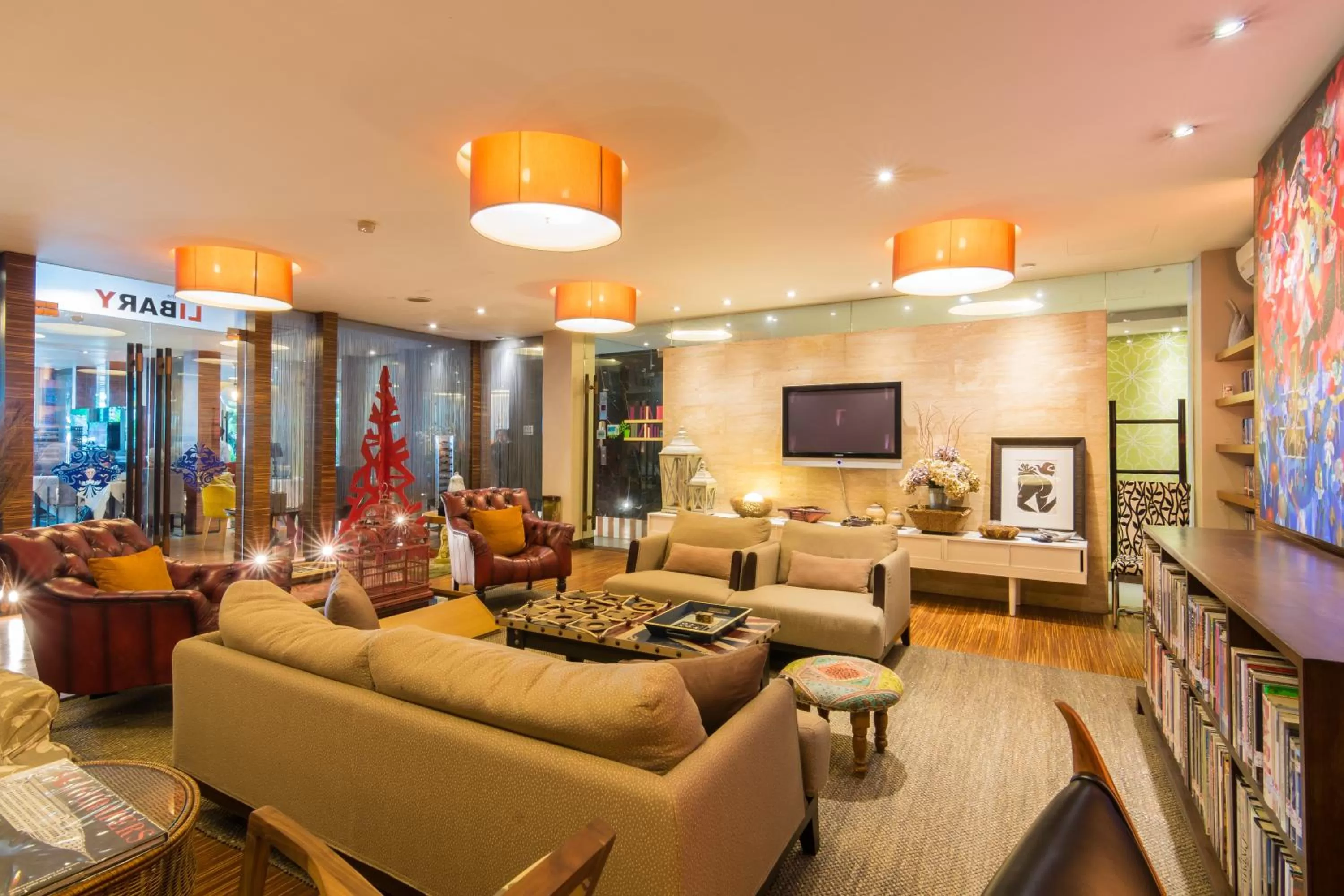 Library in Baboona Beachfront Living