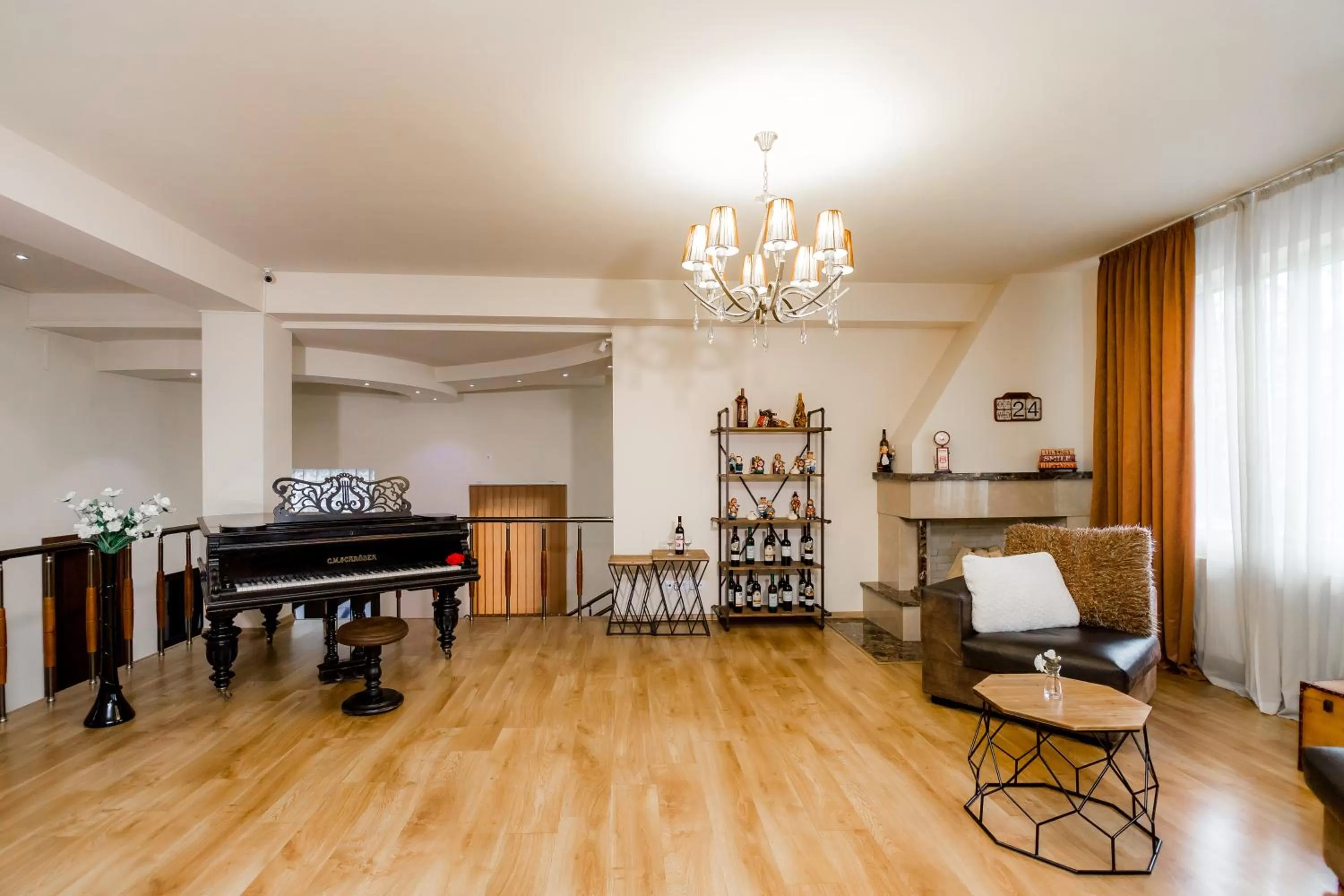 Seating area in Hotel Diamond