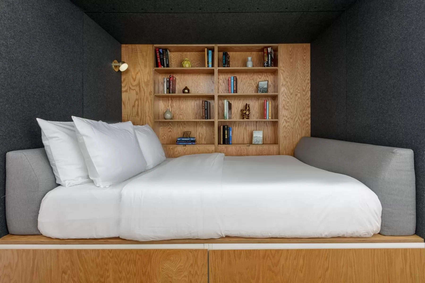 Bed in Placemakr Wall Street