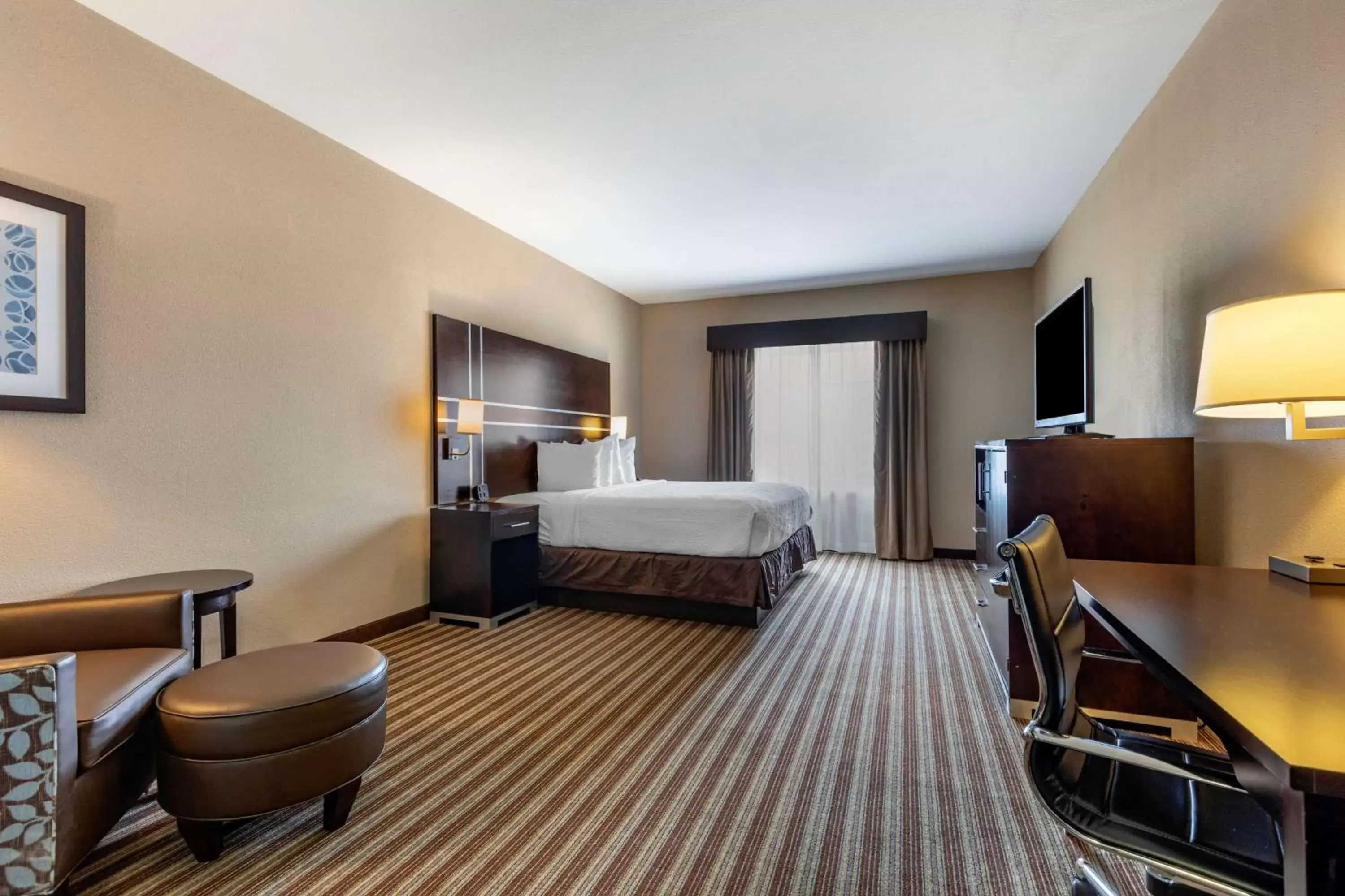 King Room with Roll-In Shower - Disability Access in Best Western Plus North Odessa Inn & Suites King Room with Roll-In Shower - Disability Access in Best Western Plus North Odessa Inn & Suites