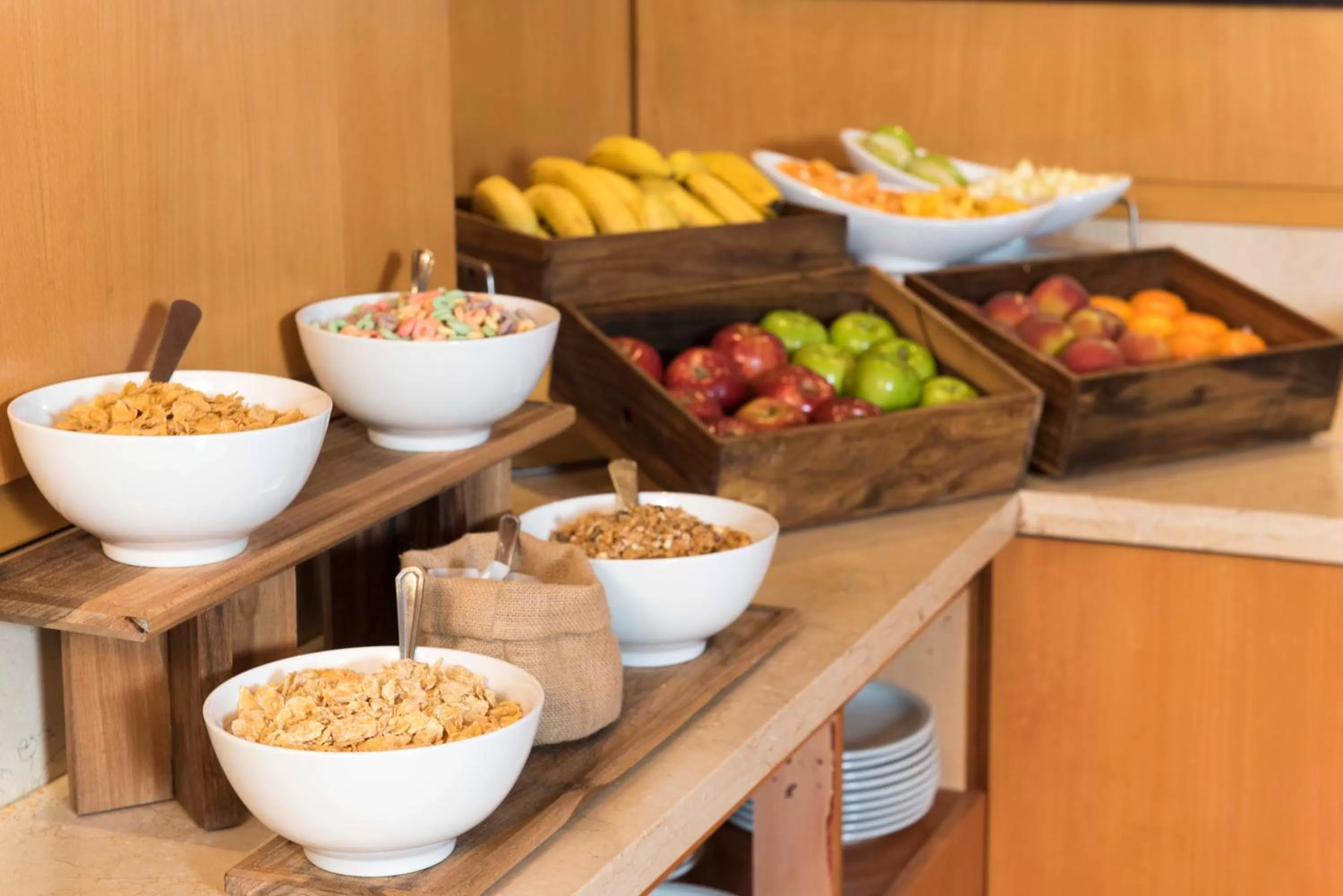 Breakfast in Holiday Inn Express Puerto Madero by IHG