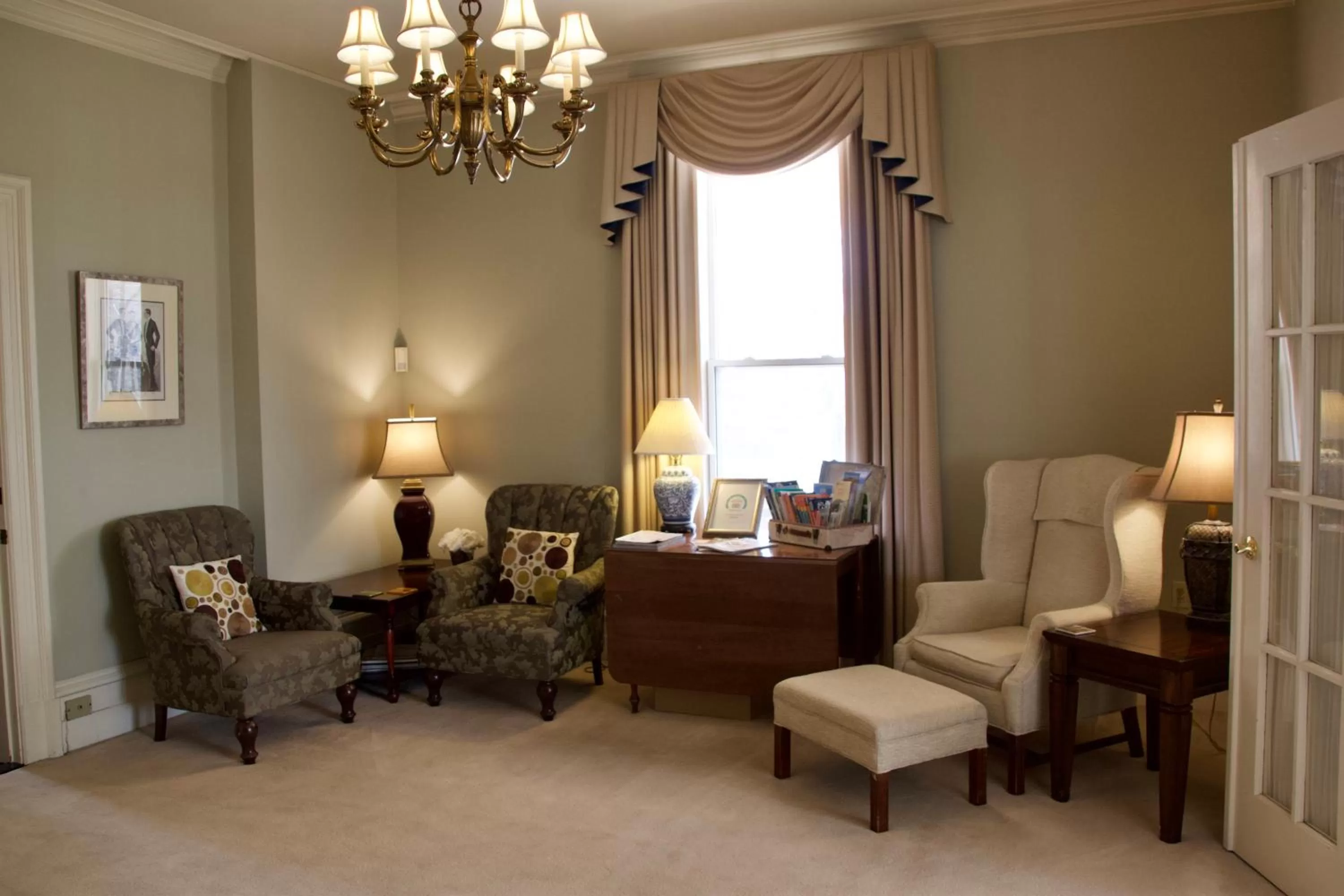 Living room in Tattingstone Inn