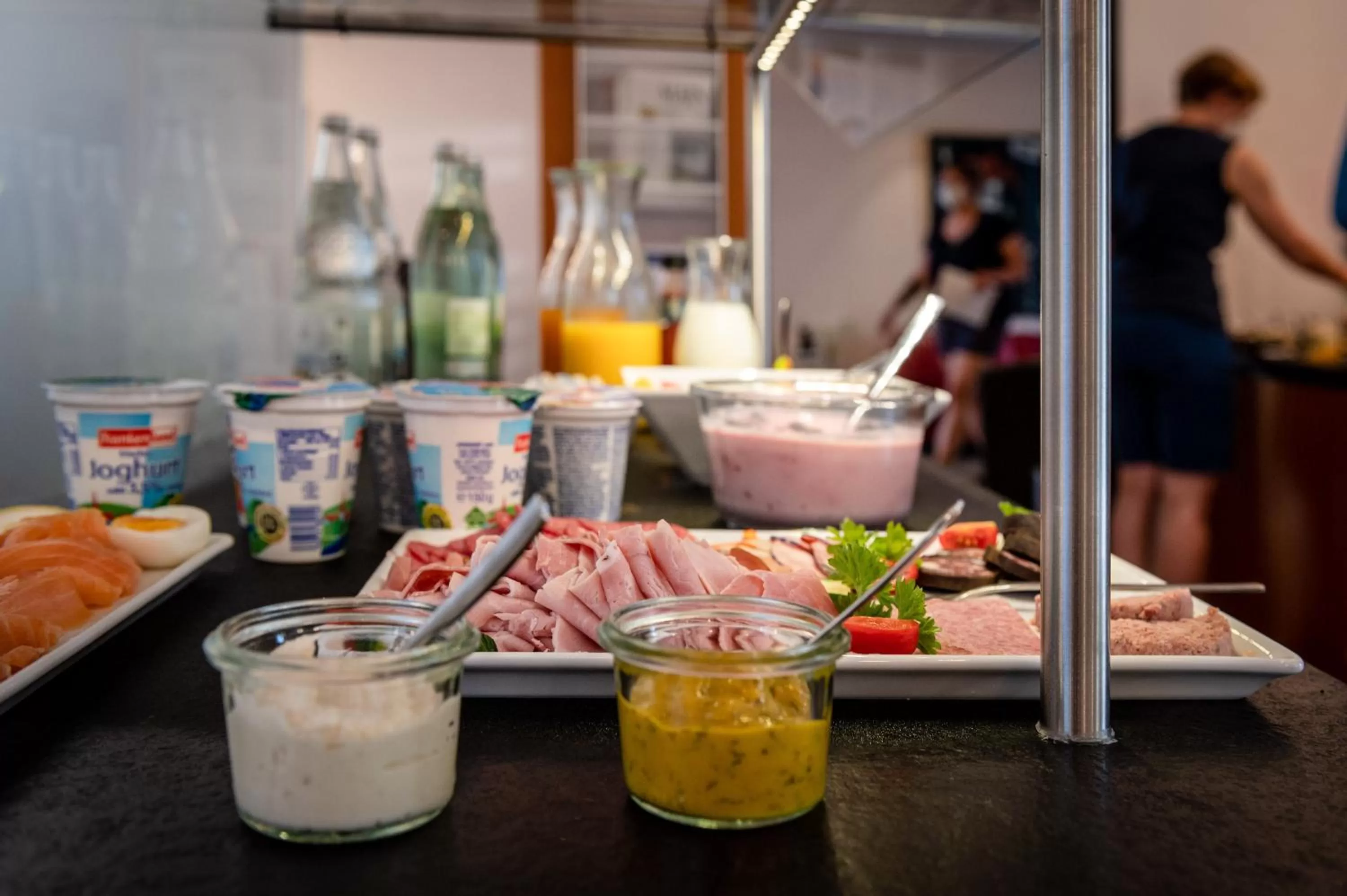 Buffet breakfast in Hotel am Torturm