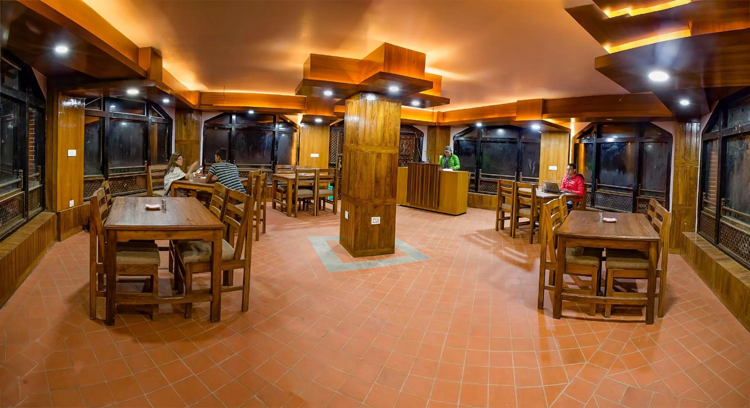 Restaurant/places to eat in Peaceful Cottage & Cafe Du Mont