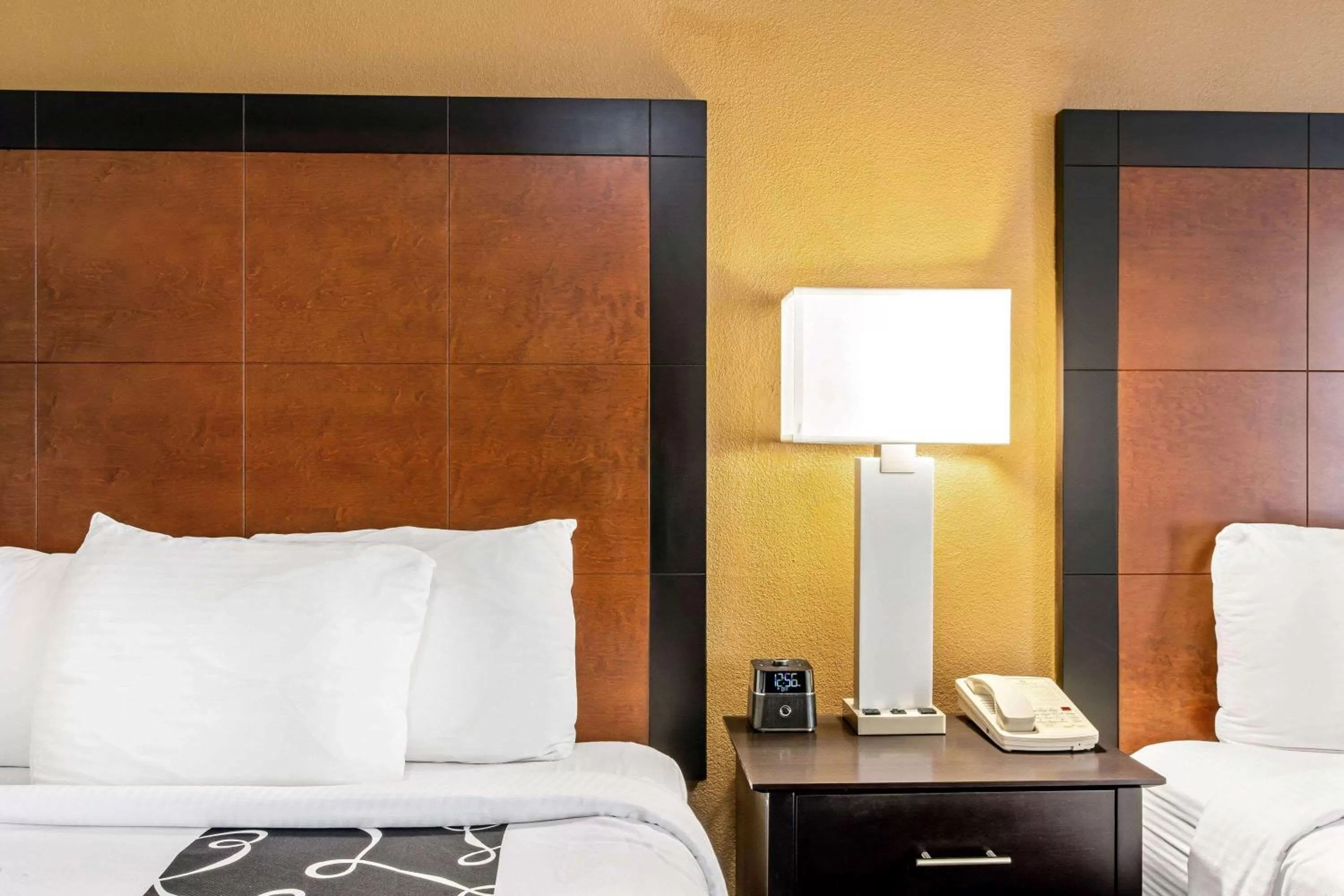 Photo of the whole room, Bed in La Quinta by Wyndham Wytheville