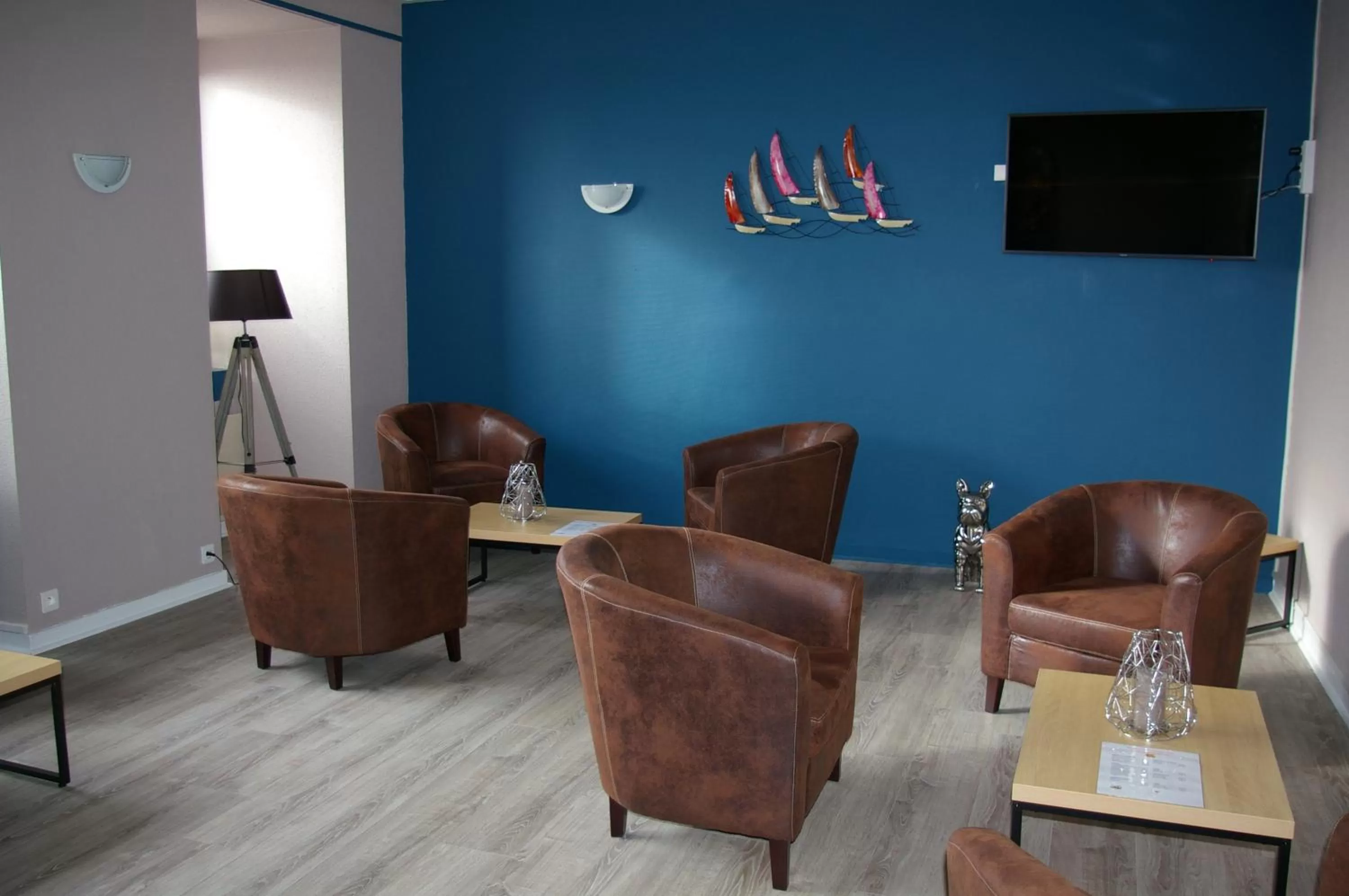 Hôtel de Bretagne - anciennement Queen Serenity Hotel