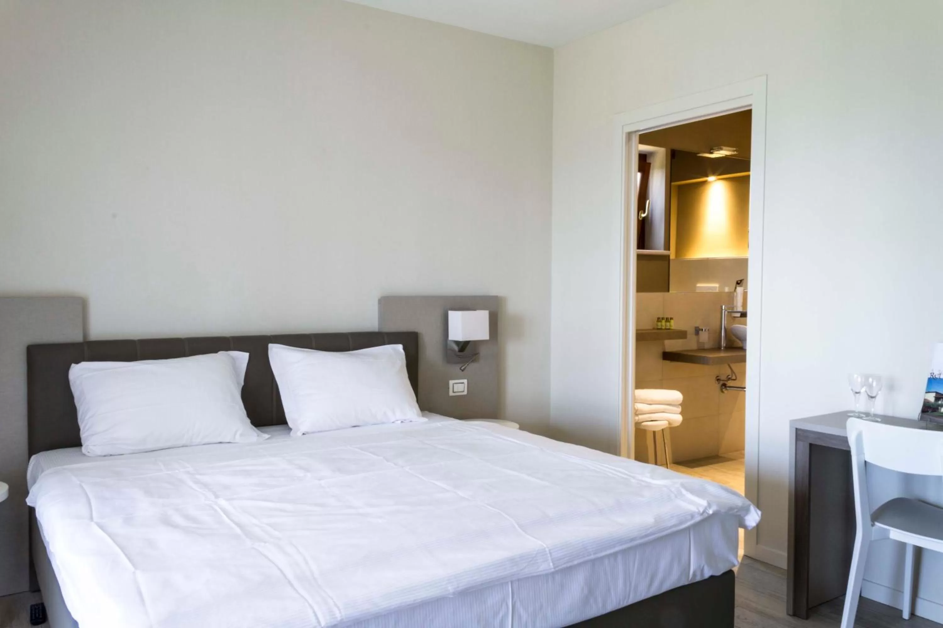 Photo of the whole room in Hotel Relais Agli Olivi