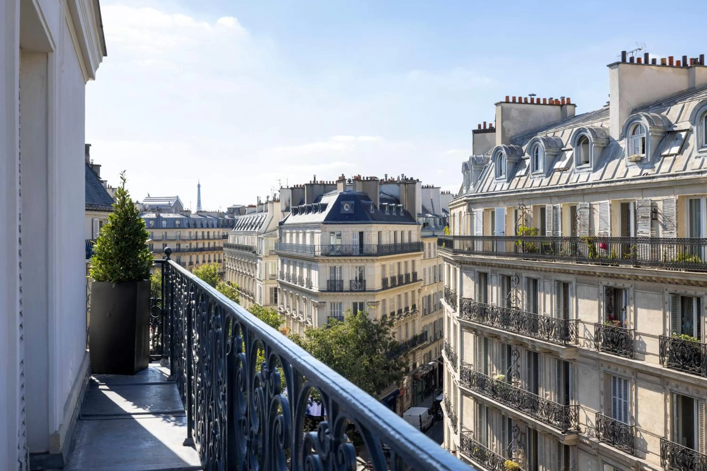 Balcony/Terrace in Hôtel Beige